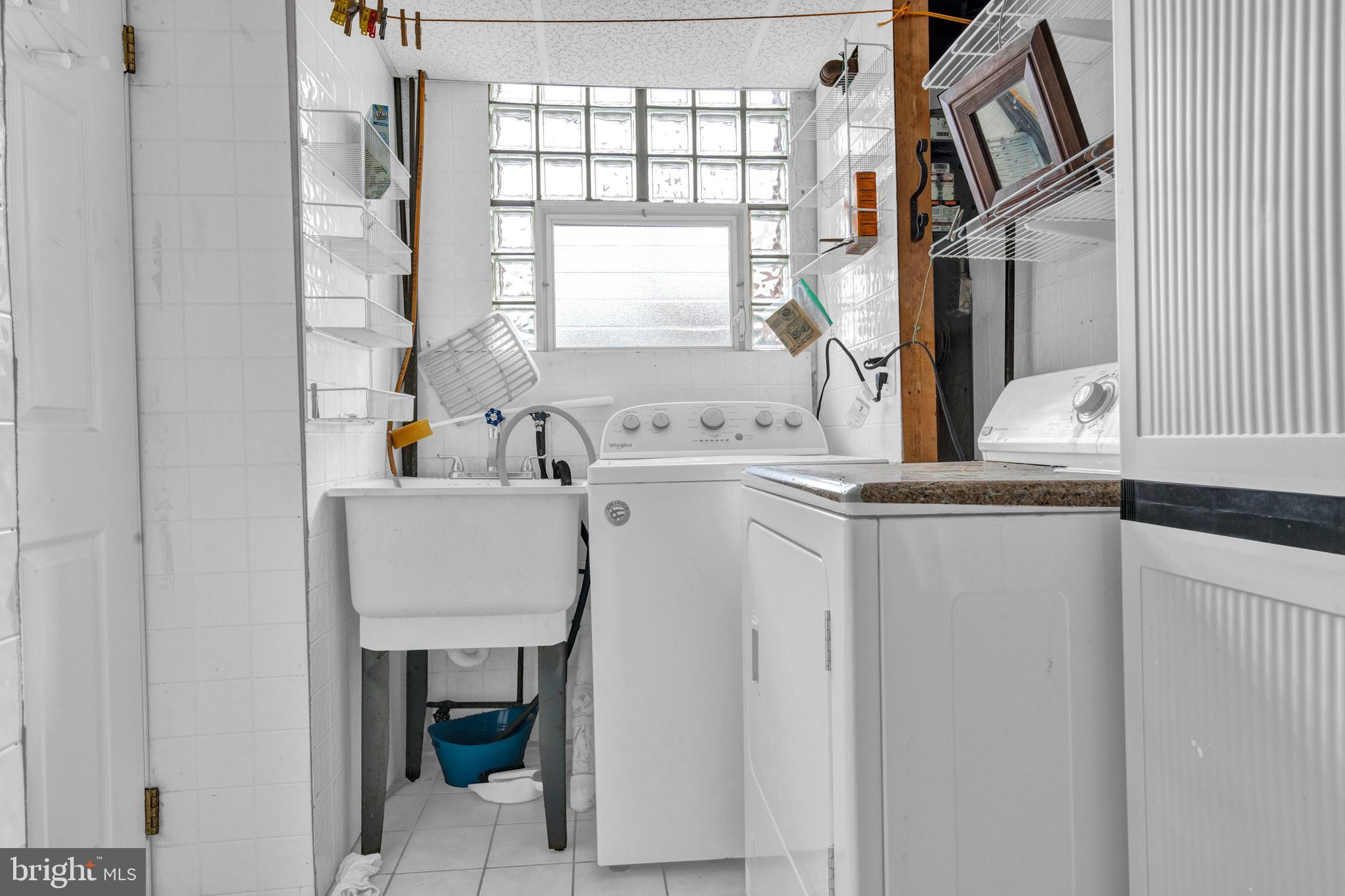 SOMERTON - Residential