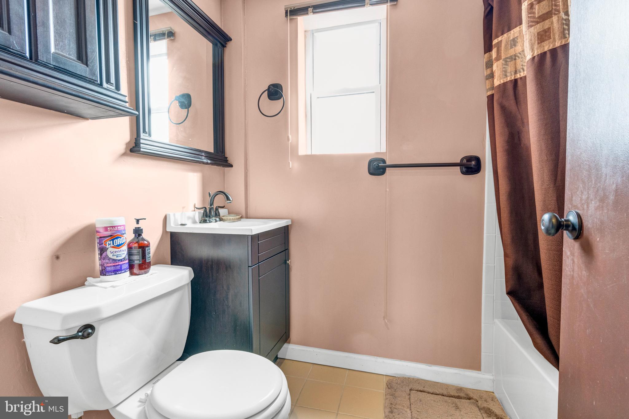 SOMERTON - Residential