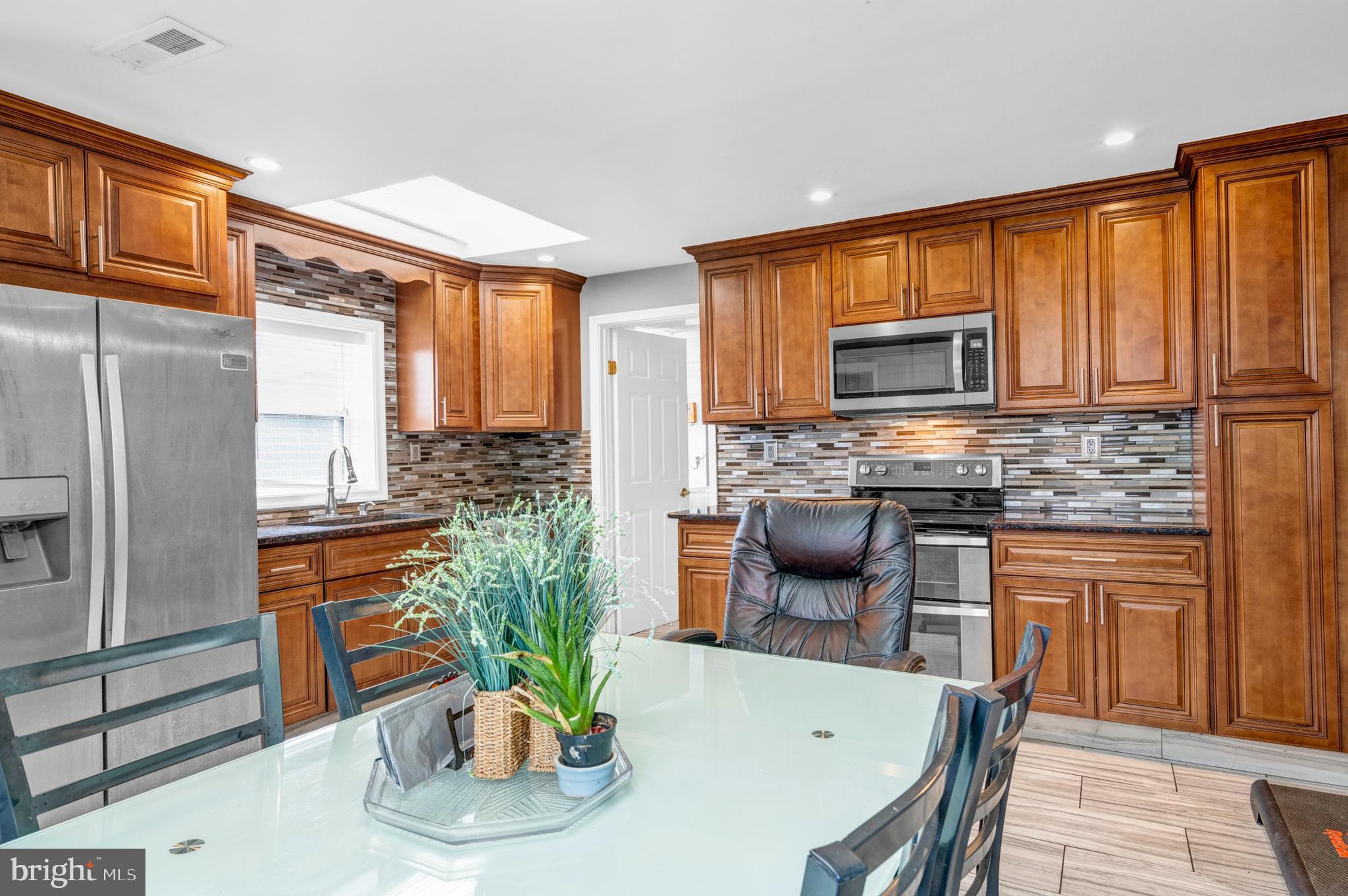 SOMERTON - Residential