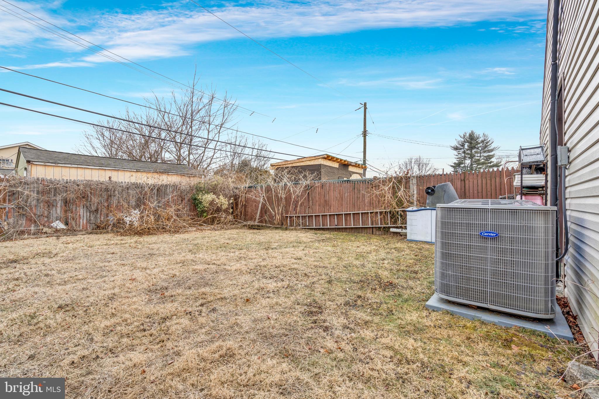 SOMERTON - Residential