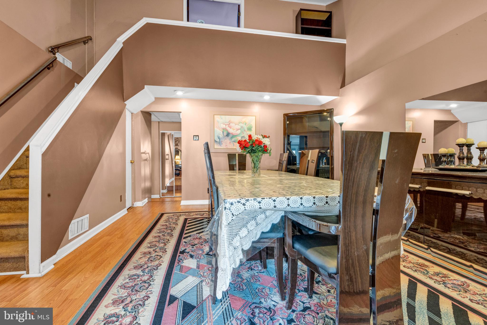 SOMERTON - Residential