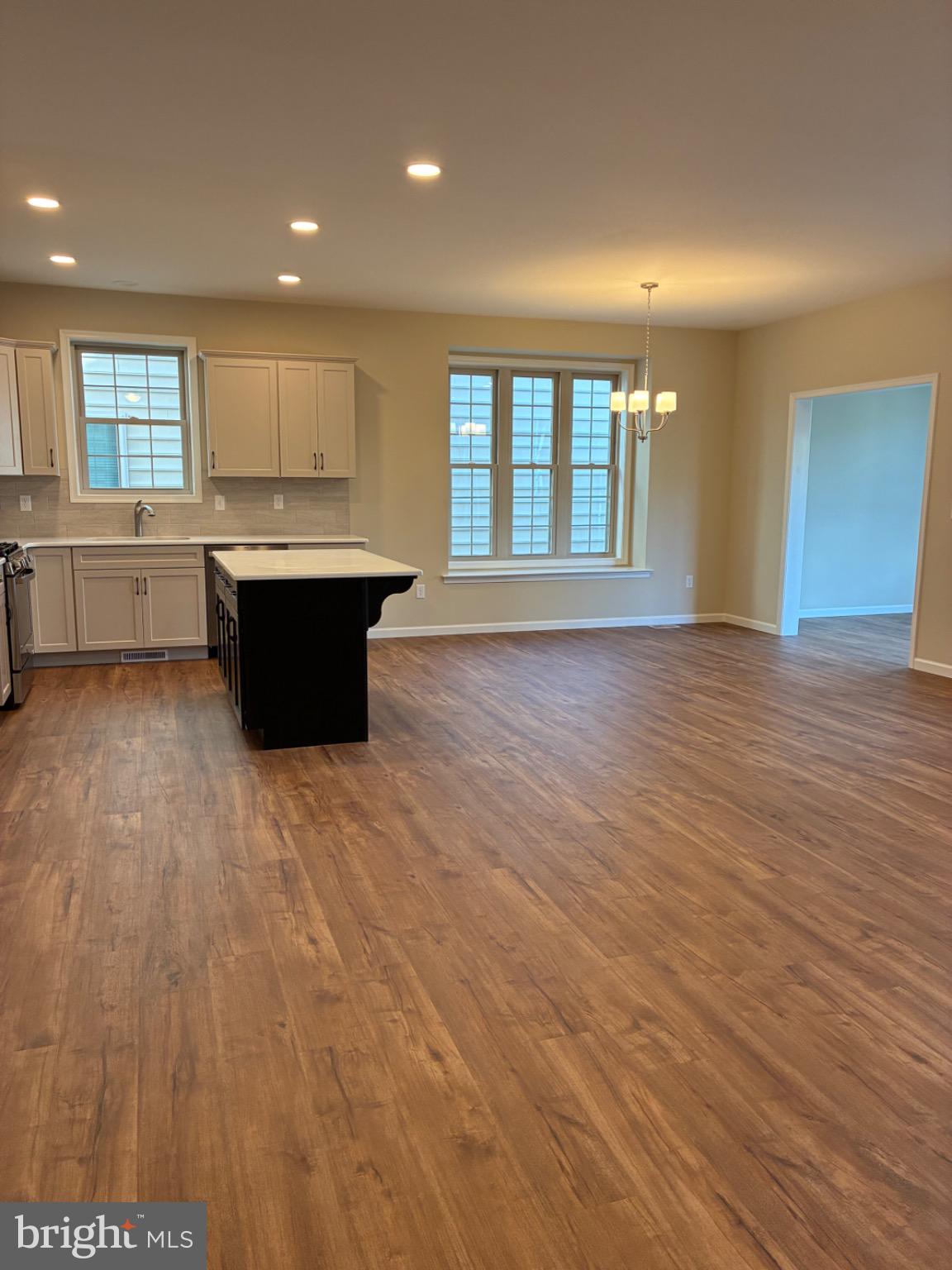 HONEYCROFT VILLAGE - Residential