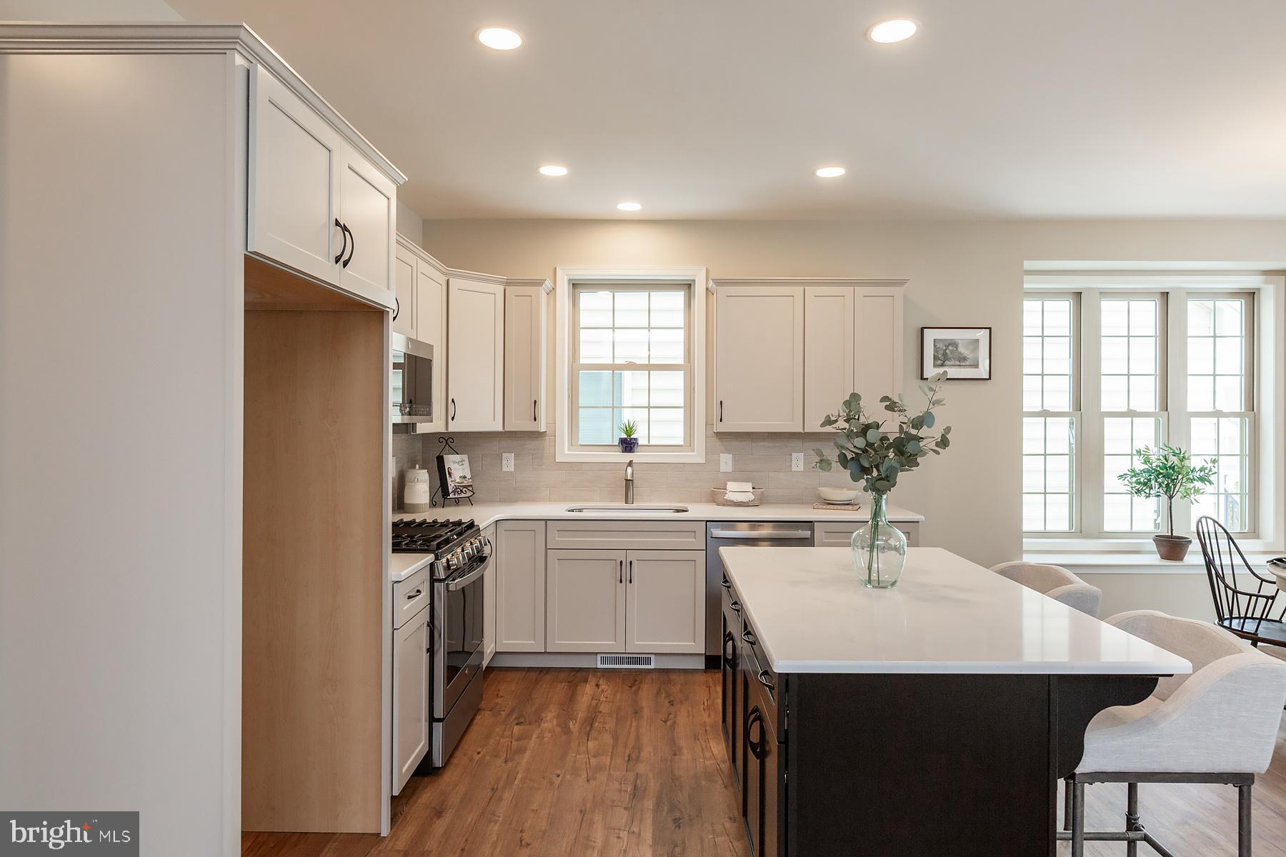 HONEYCROFT VILLAGE - Residential