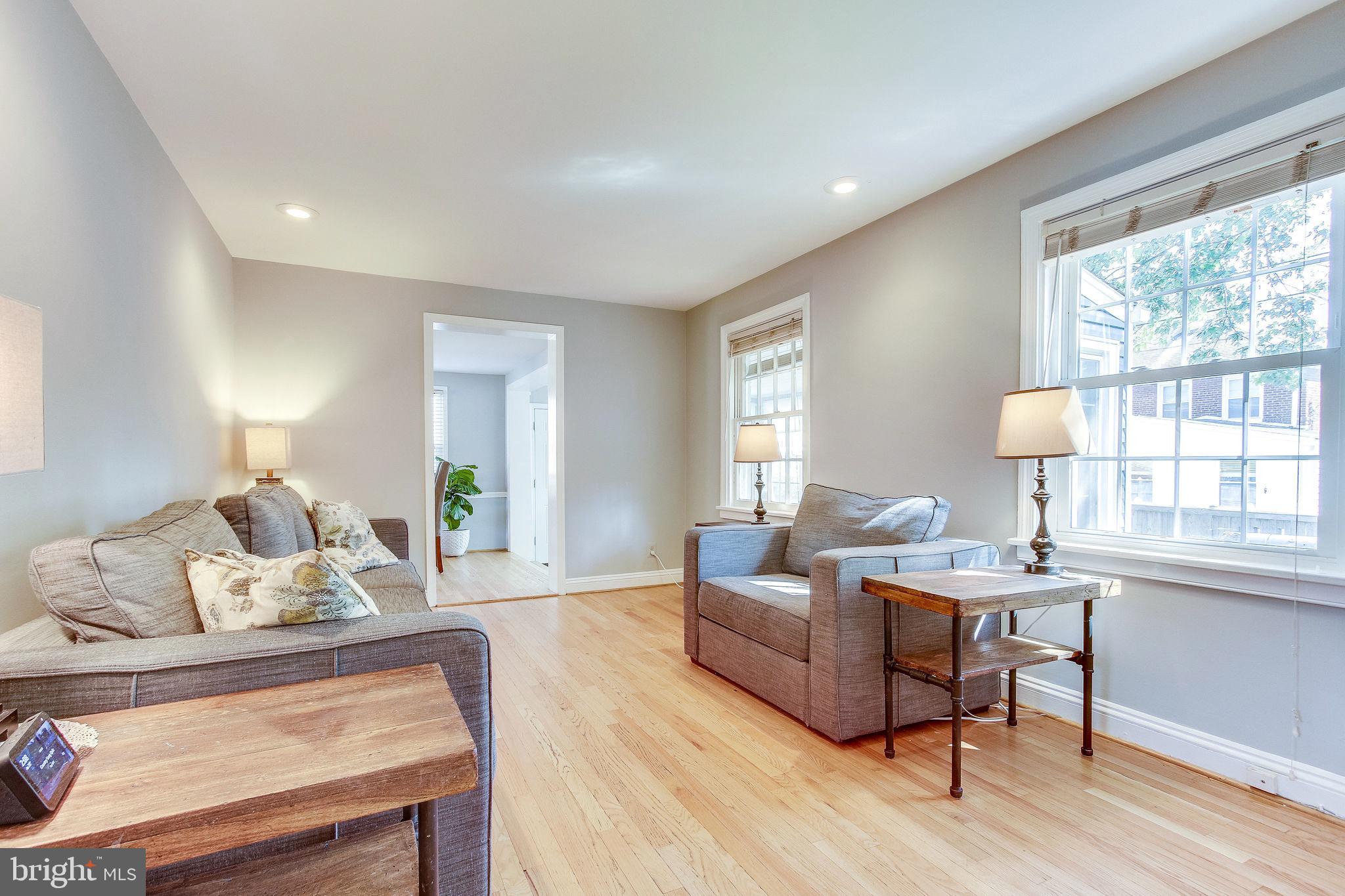 JEFFERSON PARK - Residential