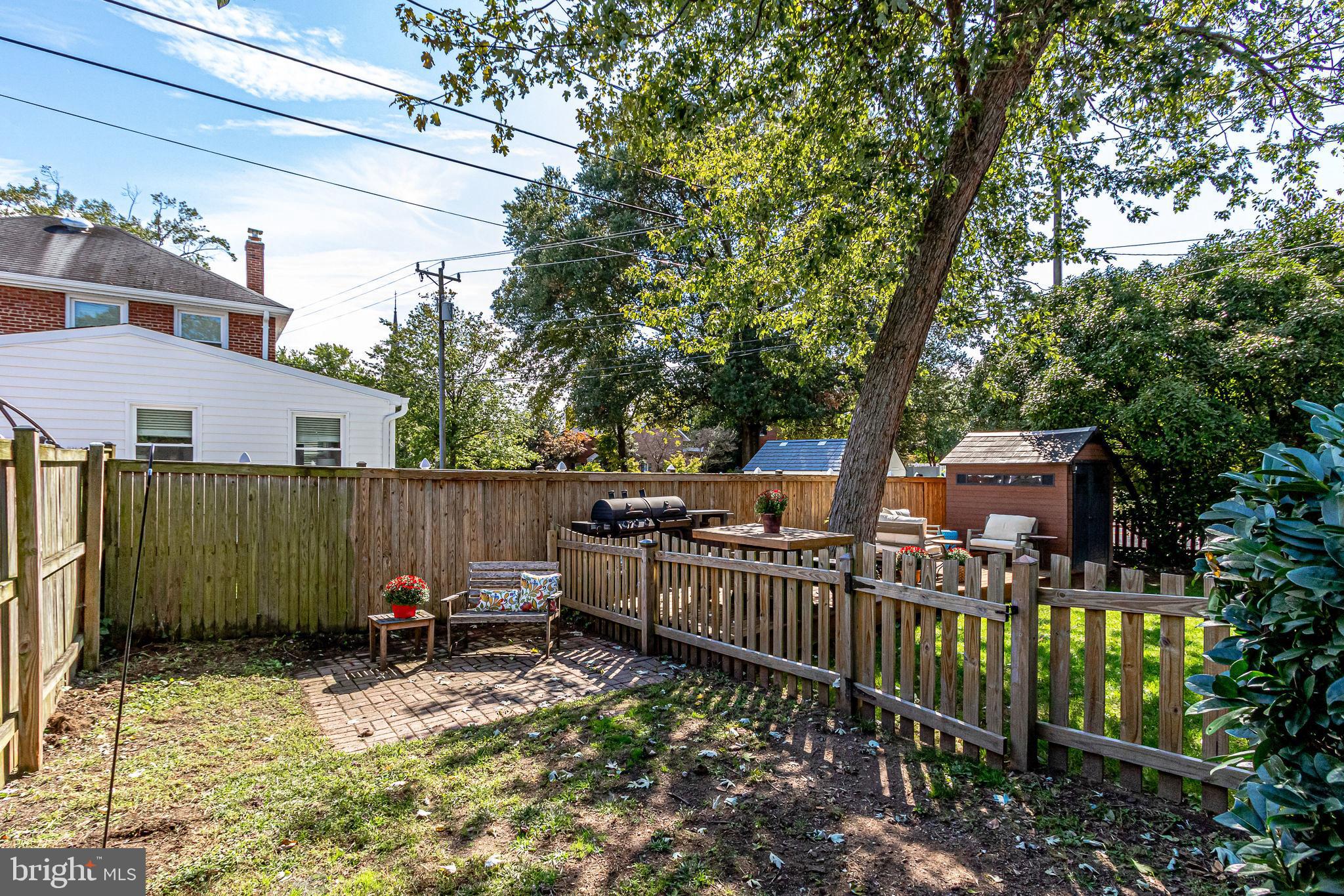 JEFFERSON PARK - Residential