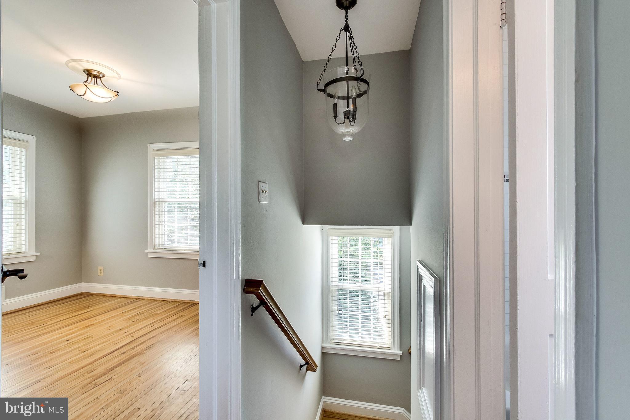 JEFFERSON PARK - Residential