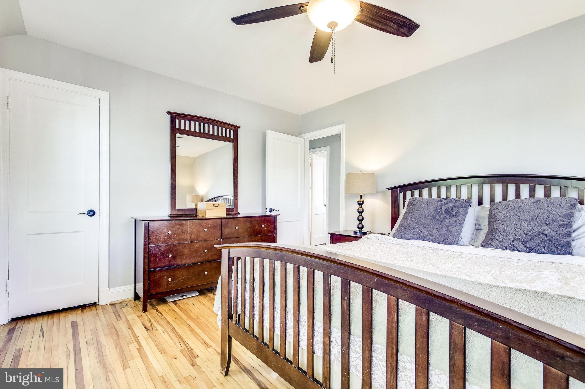 JEFFERSON PARK - Residential