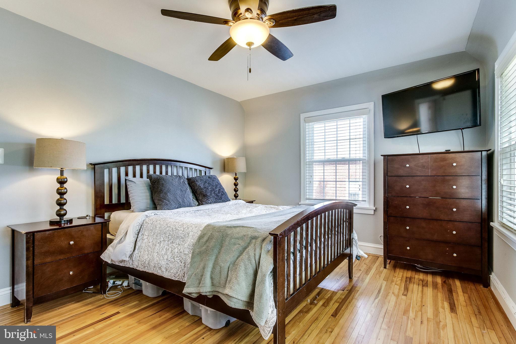 JEFFERSON PARK - Residential