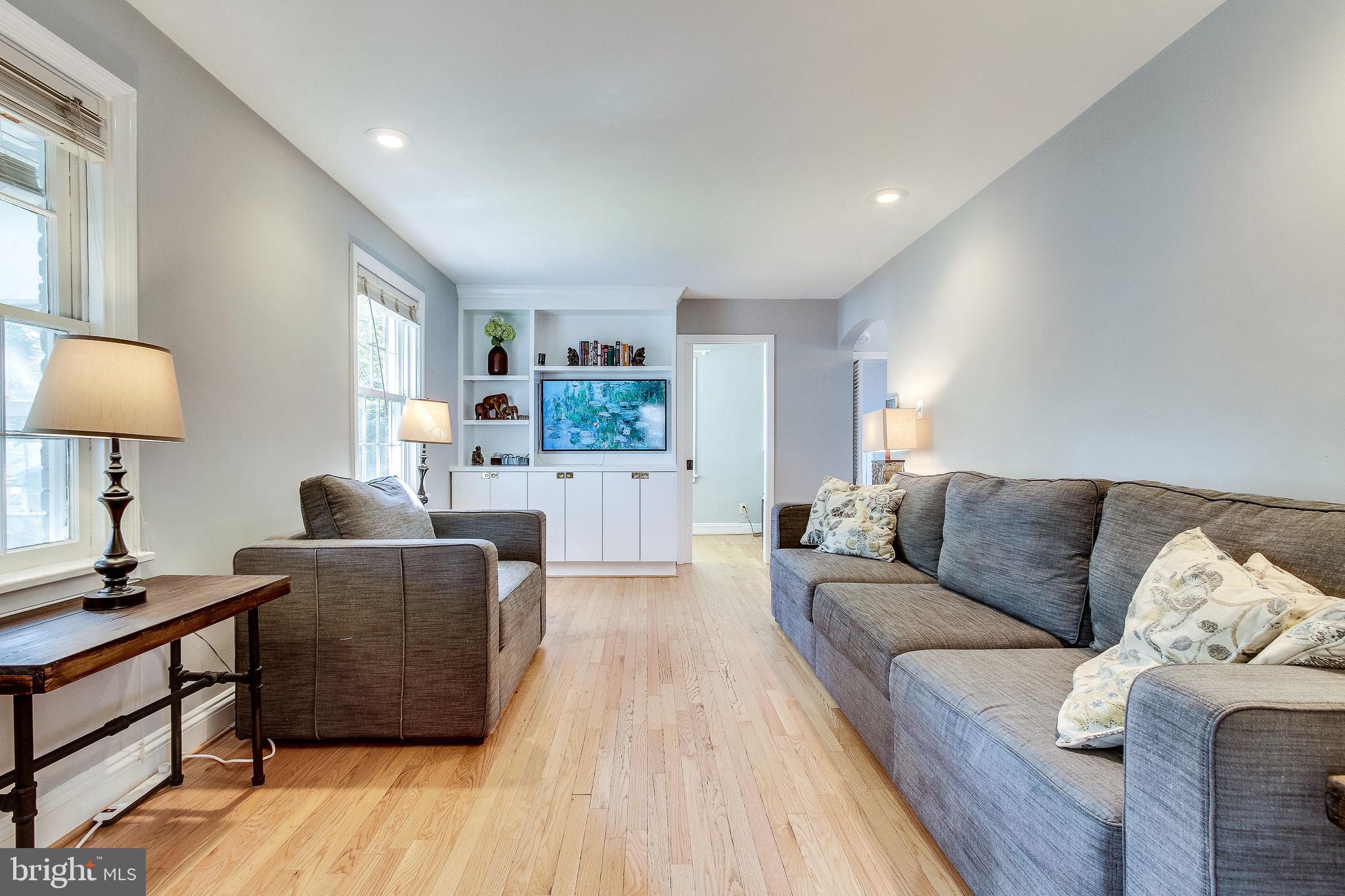 JEFFERSON PARK - Residential