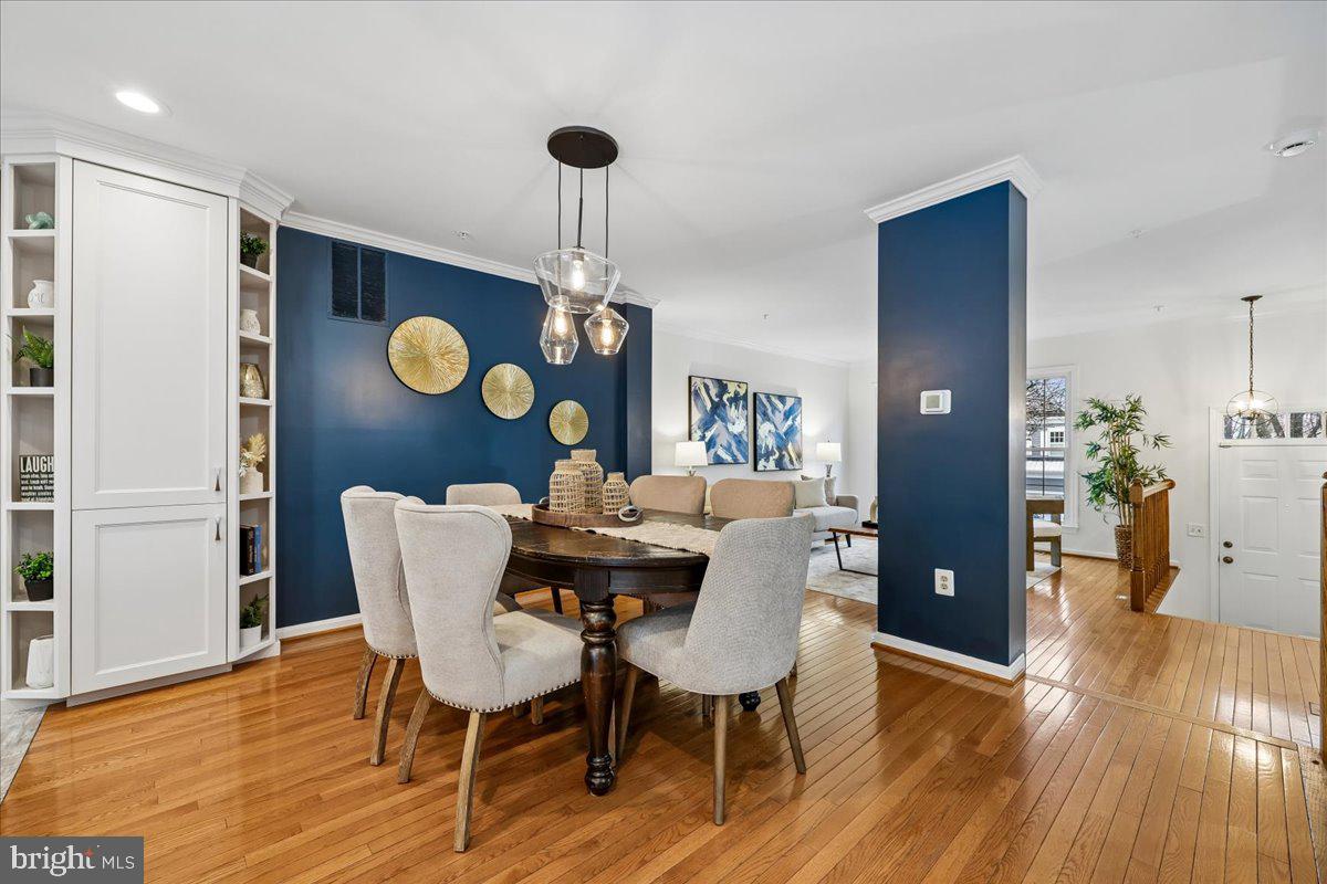 KENSINGTON HEIGHTS - Residential