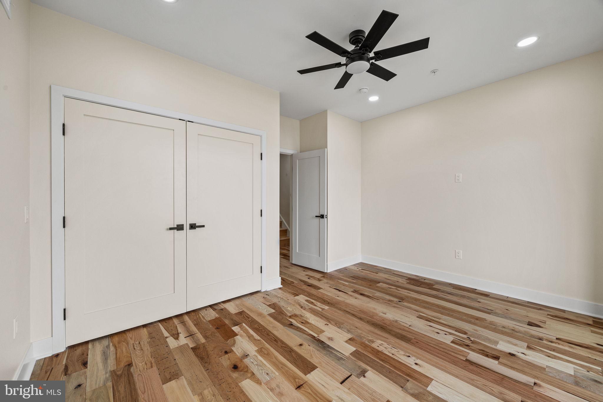 COBBS CREEK - Residential