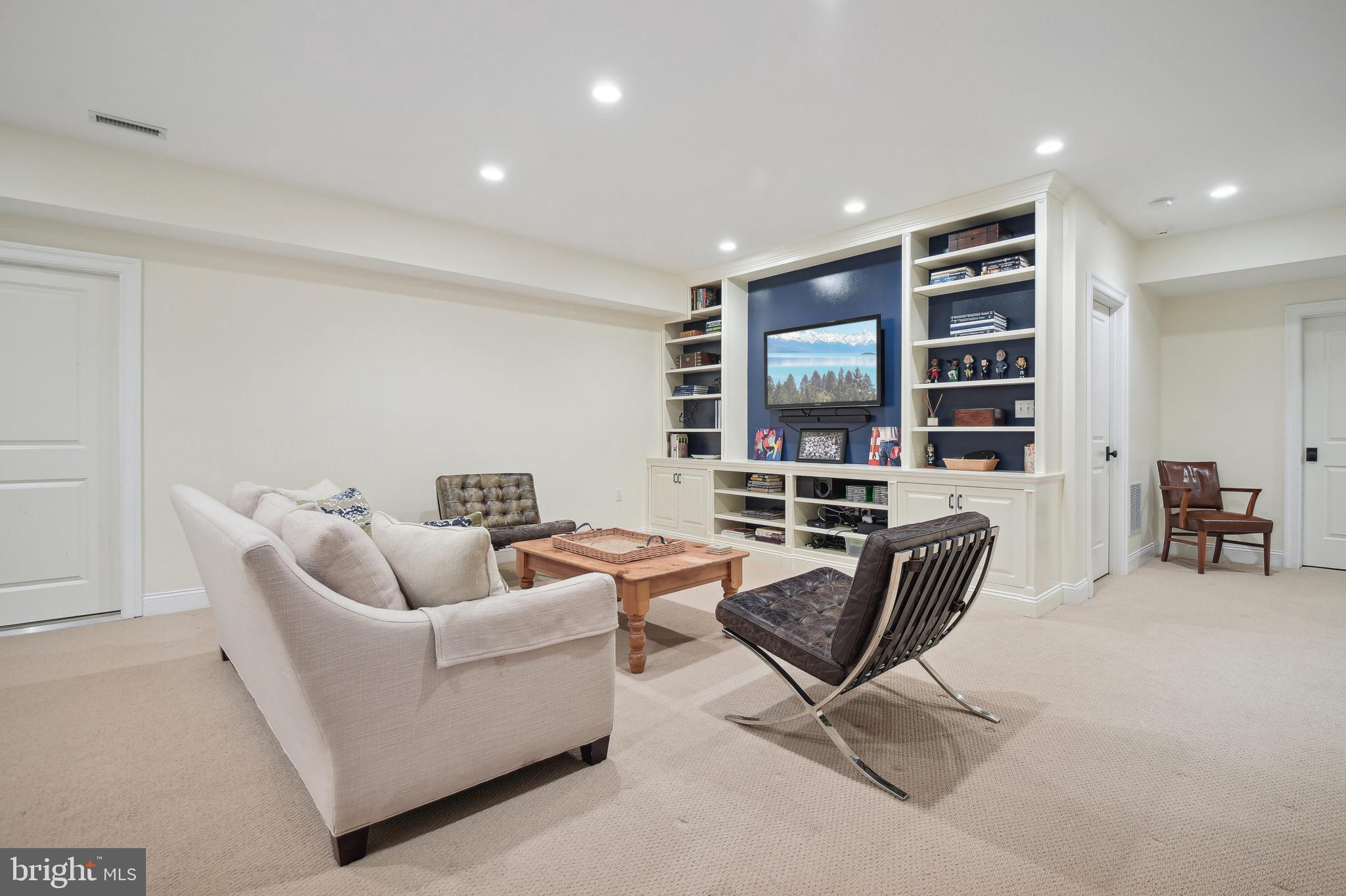 COLUMBIA FOREST - Residential