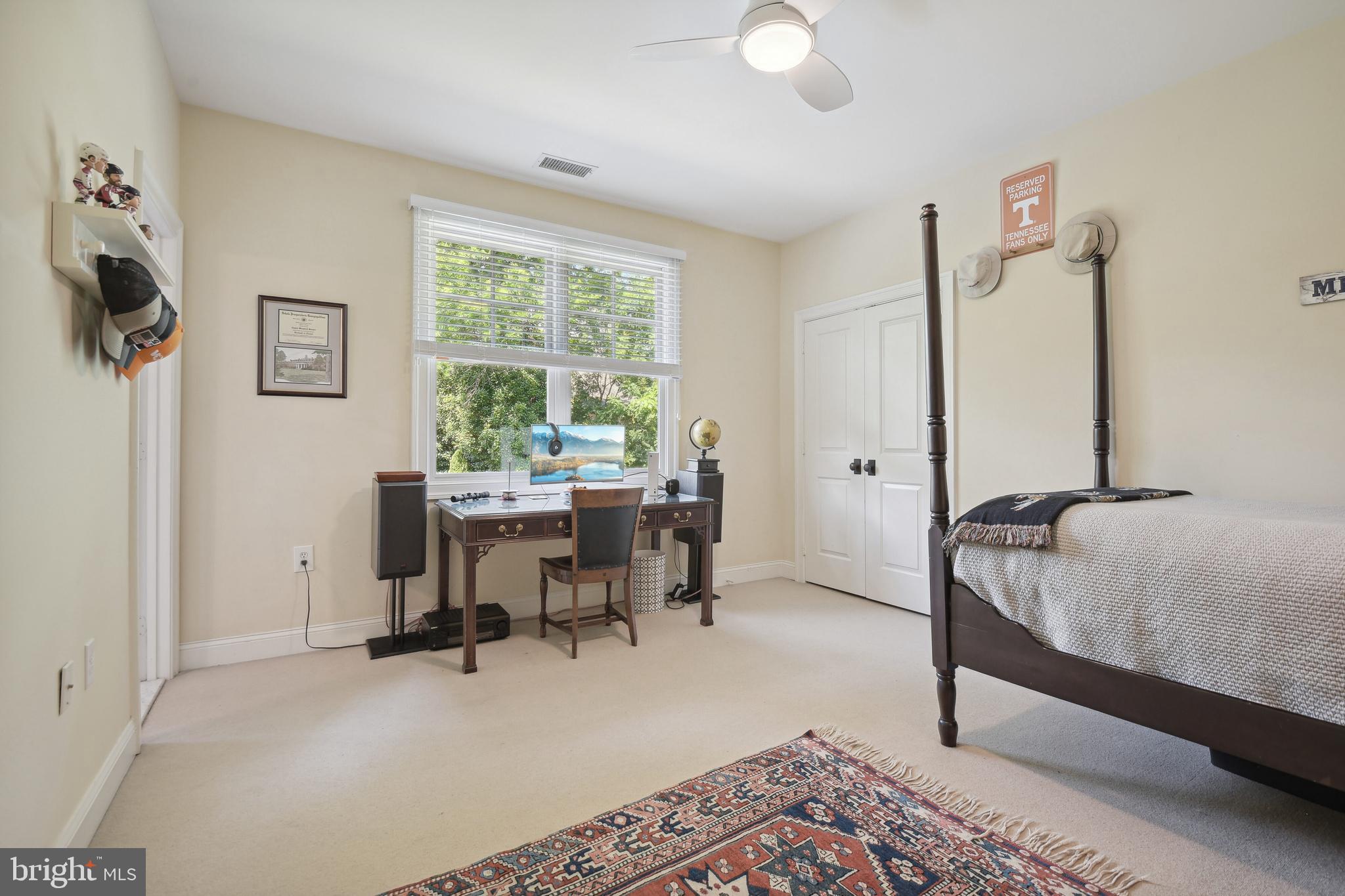 COLUMBIA FOREST - Residential