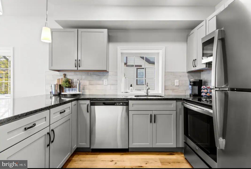 KENNETT BORO - Residential Lease