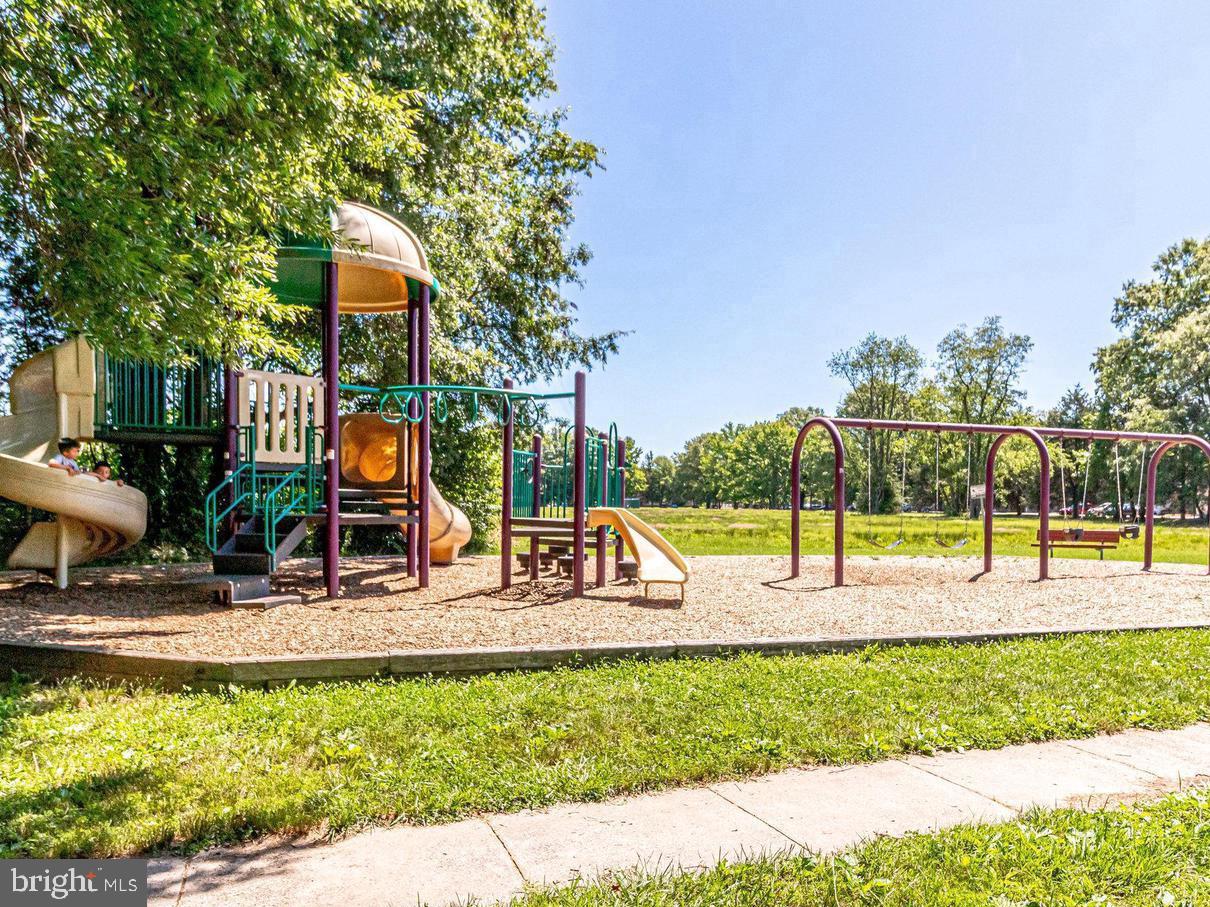 SEQUOYAH - Residential