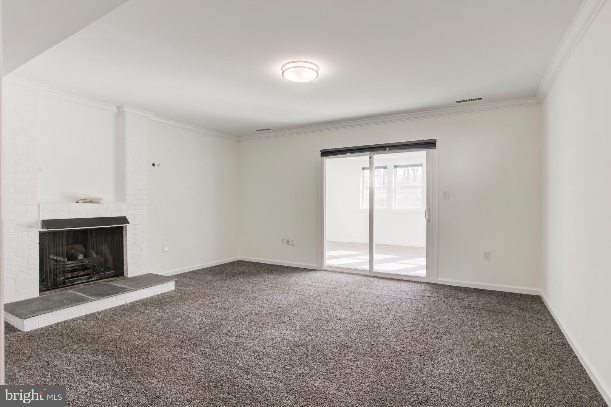 TYSONS WOODS - Residential