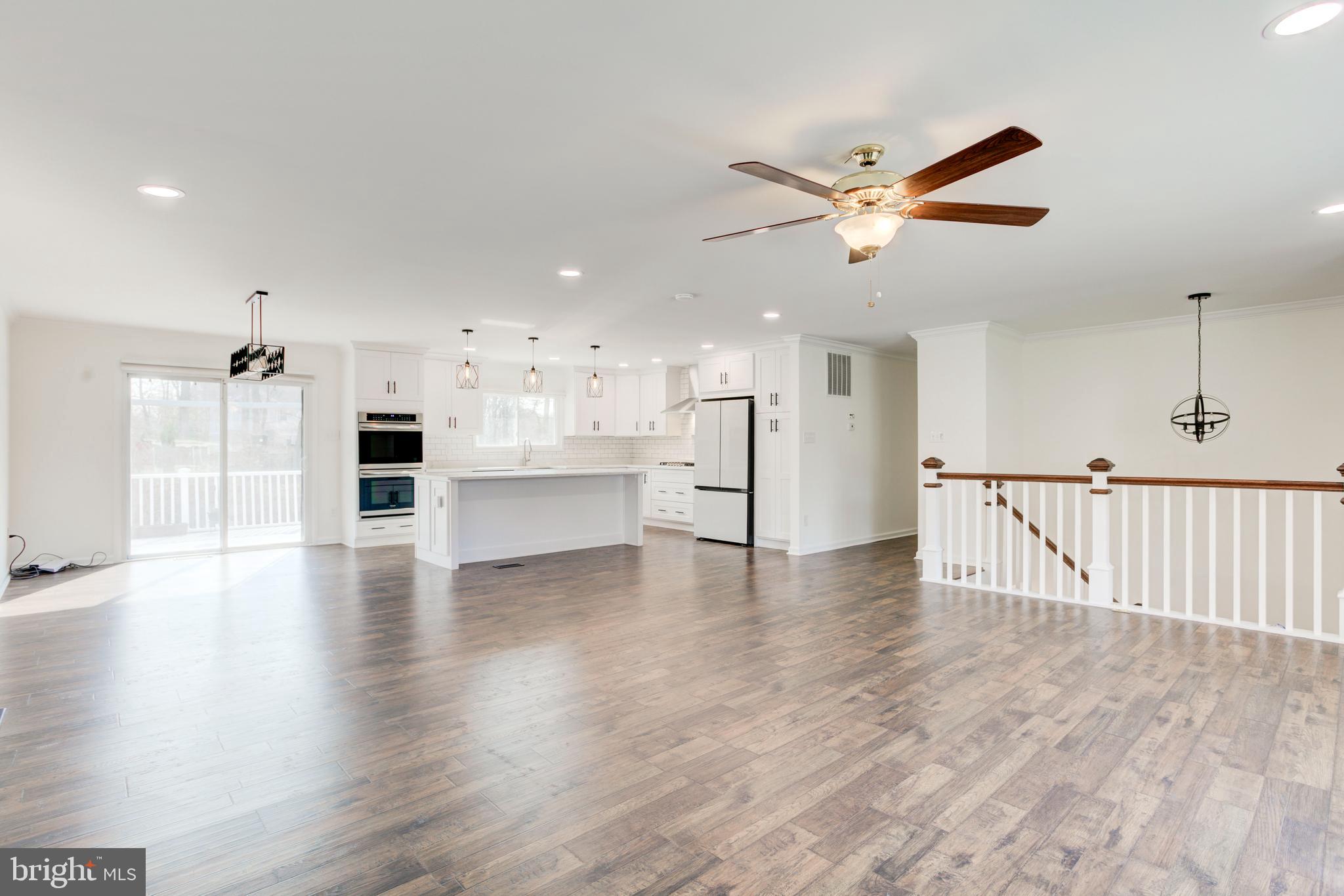 TYSONS WOODS - Residential