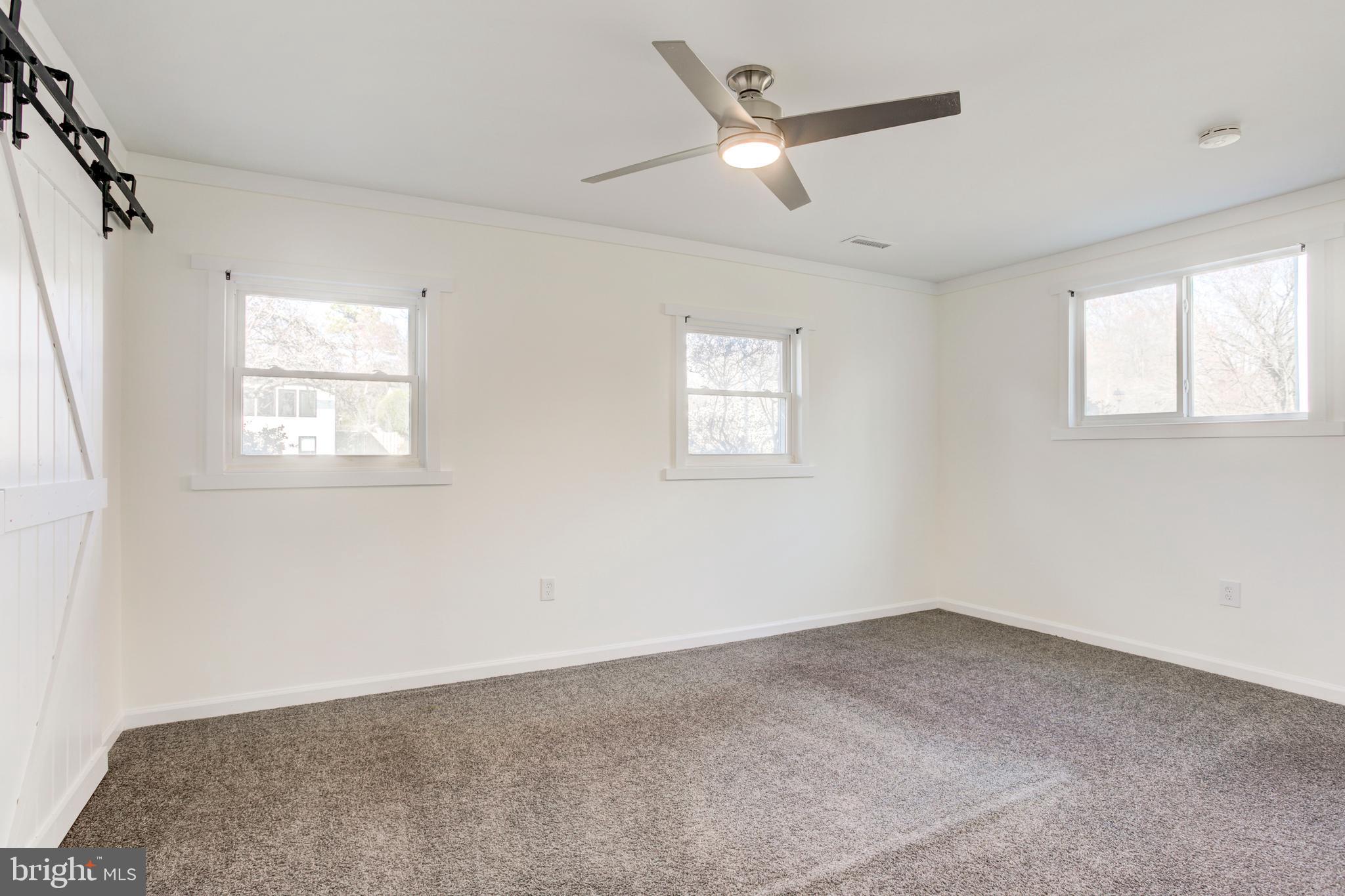 TYSONS WOODS - Residential