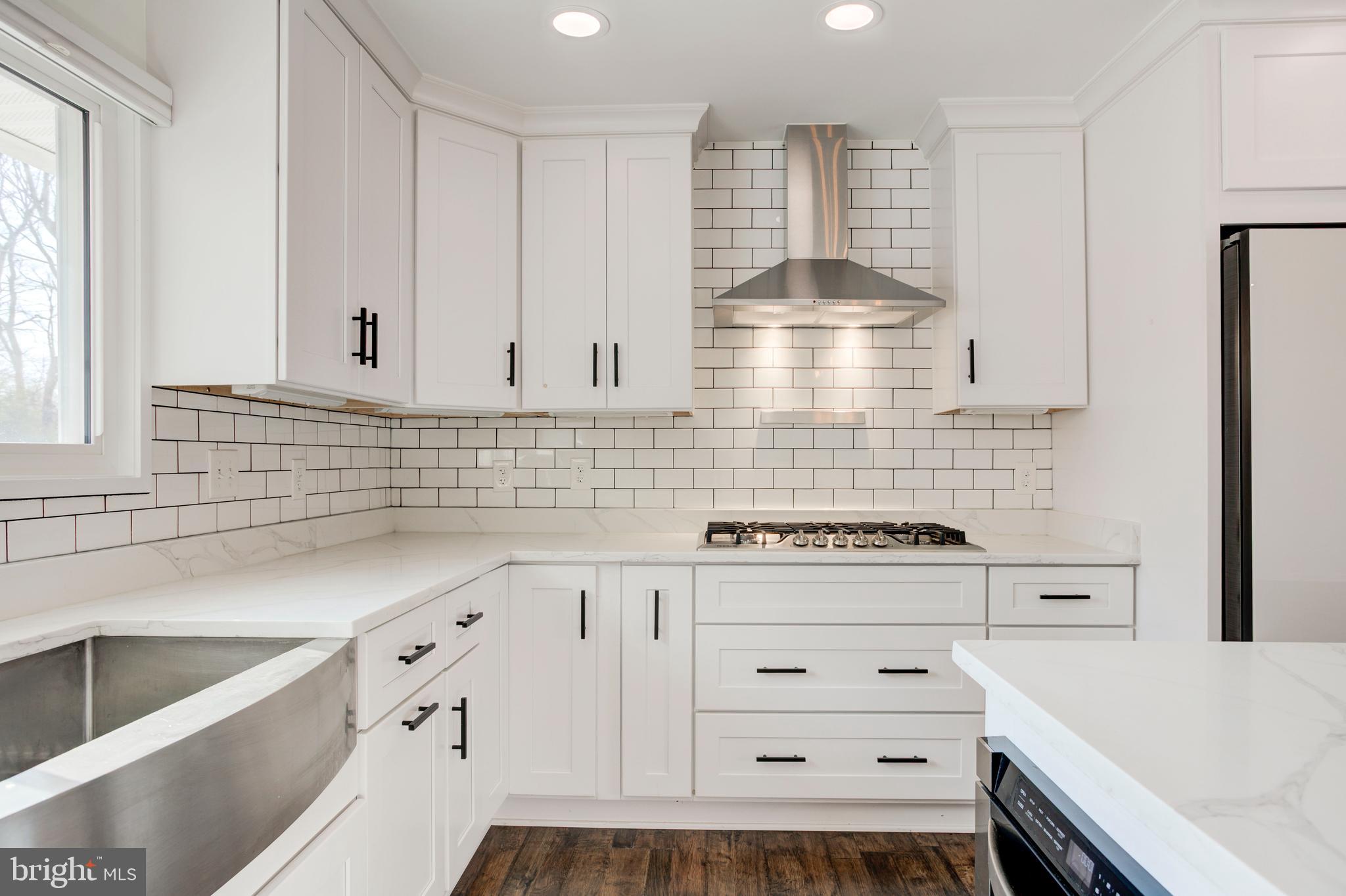 TYSONS WOODS - Residential