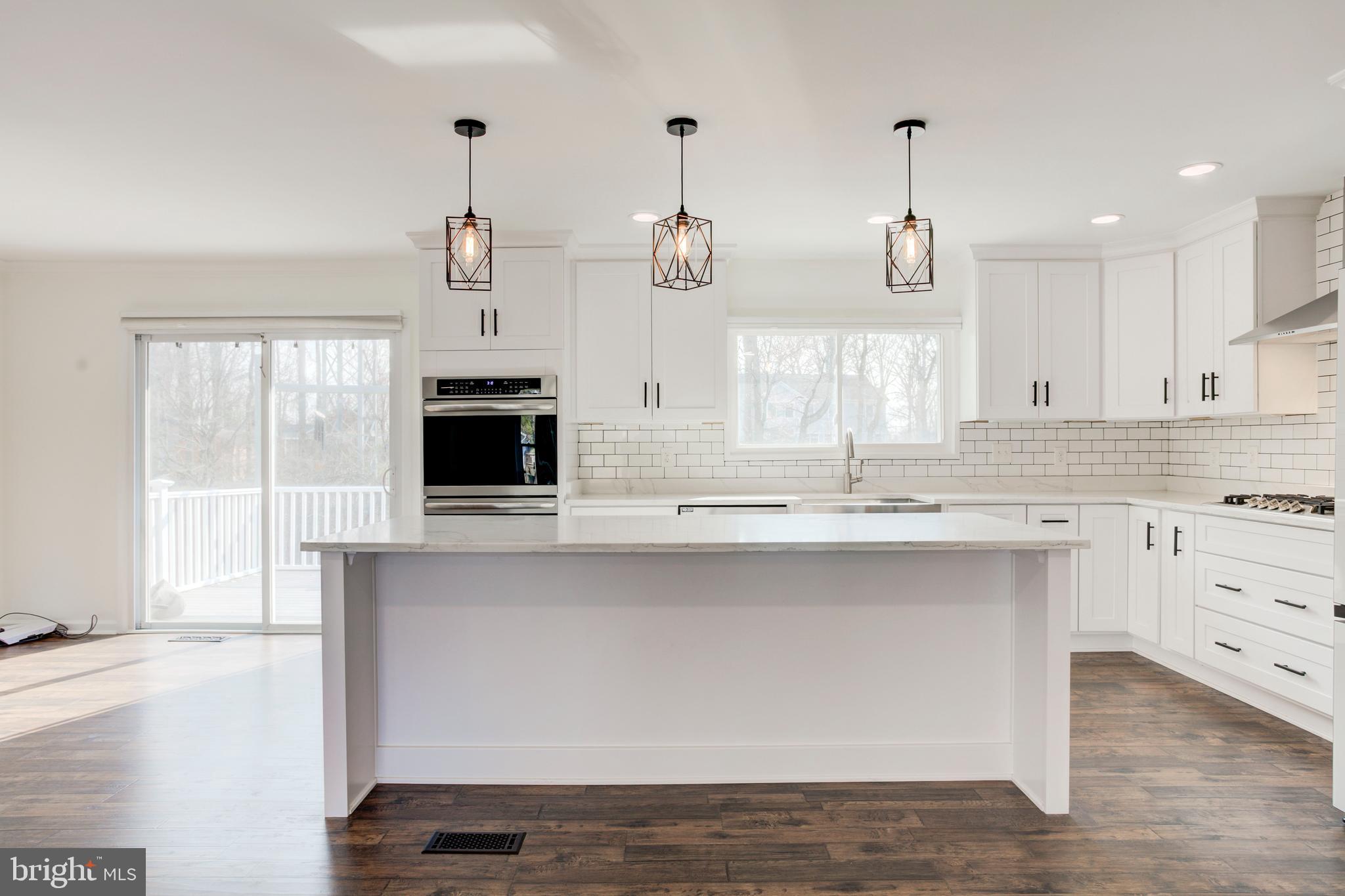 TYSONS WOODS - Residential