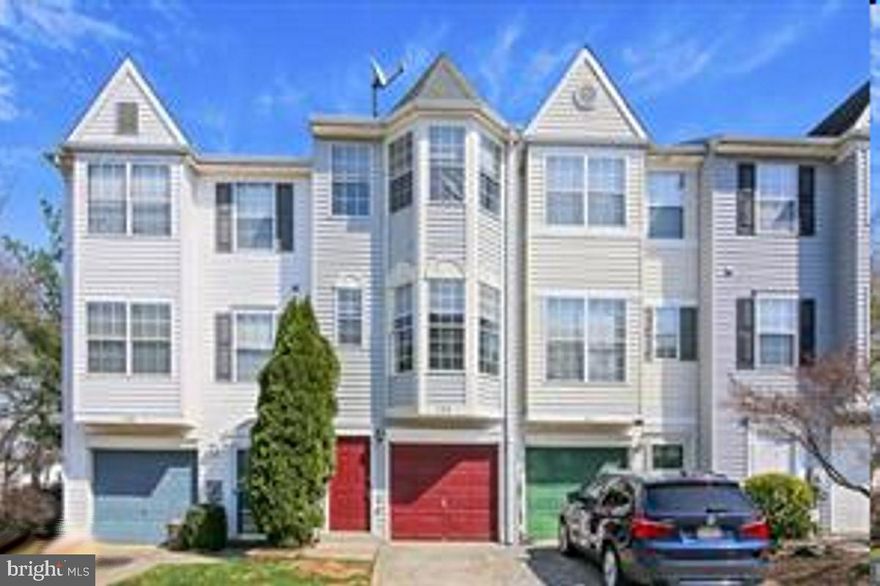 This is a beautiful, clean and move-in condition, 3-level, UPDATED (granite and stainless) townhome WITH a 1-CAR GARAGE -- a private residence with private entry (as compared with any apartment flat)!  This nice home is conveniently located in the Commons of Avalon, about 1/2 mile to banks, businesses, restaurants and shops on Route 40, just west off of Route 15.  A neighbor to the campuses of Fort Detrick and just minutes to Hood College and downtown Frederick, from your home you will have easy and fast access to Routes 40, 15, 70, 270 AND 340 !!  [NOTE:  APPLICANTS (all adults 18 and older) MUST APPLY ONLINE USING RentSpree (ask for the URL) AND must submit copies of last 2 bank statements and of last 2 pay stubs plus clear photo of the driver's license.]
