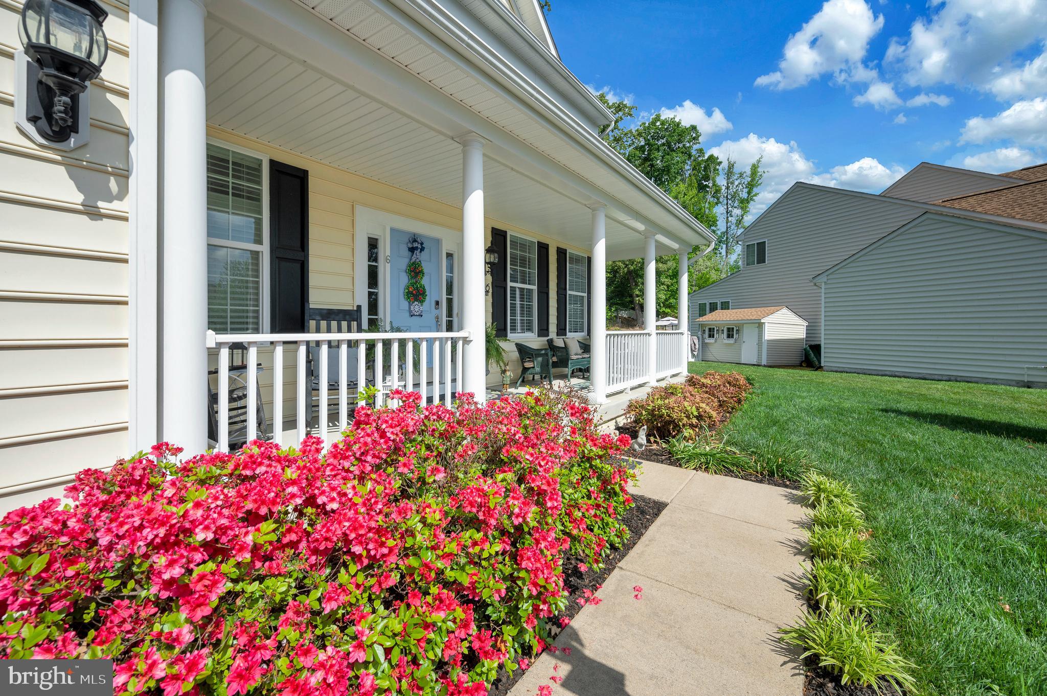 6 GLEN ALLEN COURT