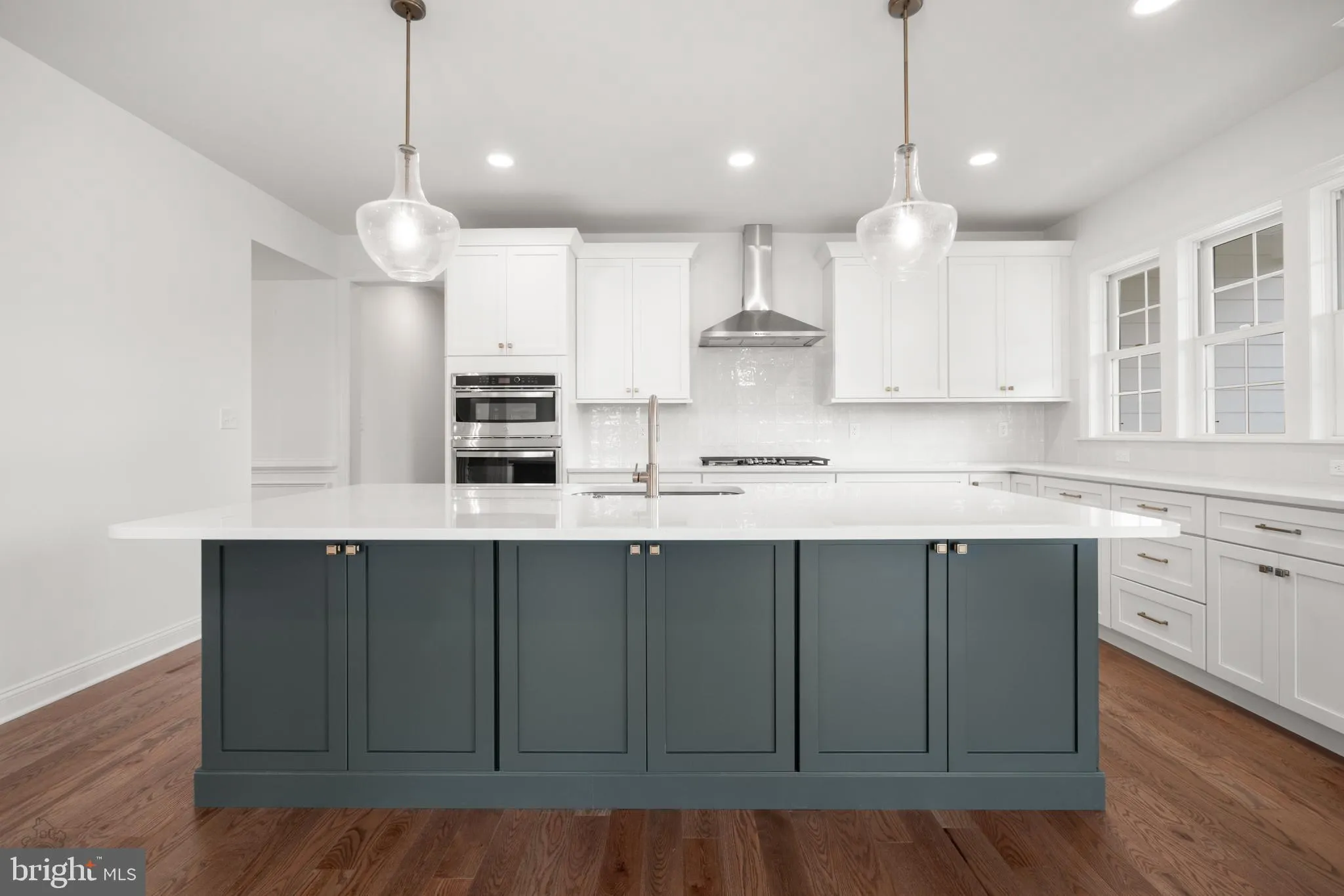 Bethlehem, Pennsylvania 18015, United States, 3 Bedrooms Bedrooms, ,3 BathroomsBathrooms,Residential,Active,235677