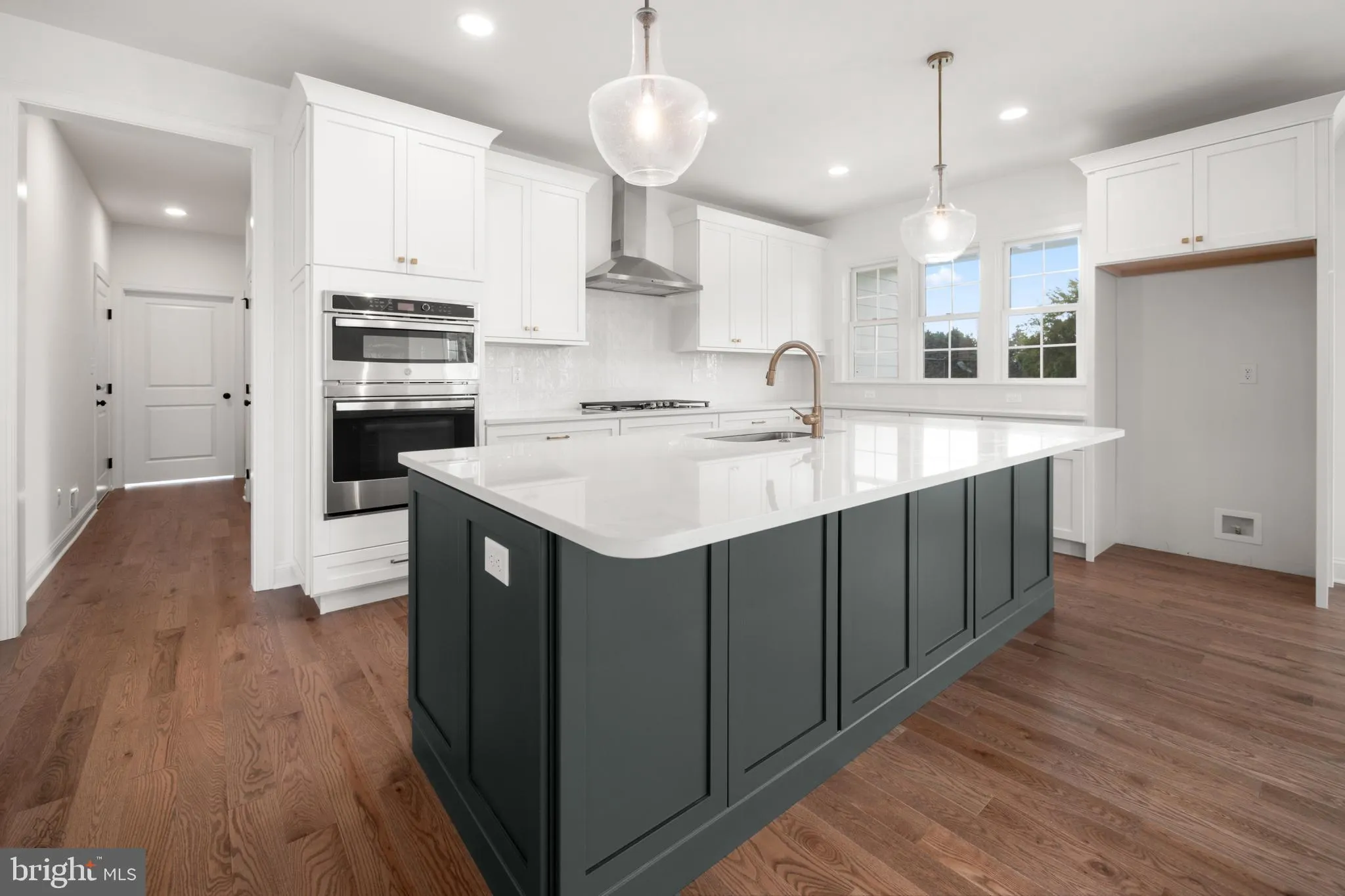 Bethlehem, Pennsylvania 18015, United States, 3 Bedrooms Bedrooms, ,3 BathroomsBathrooms,Residential,Active,235677