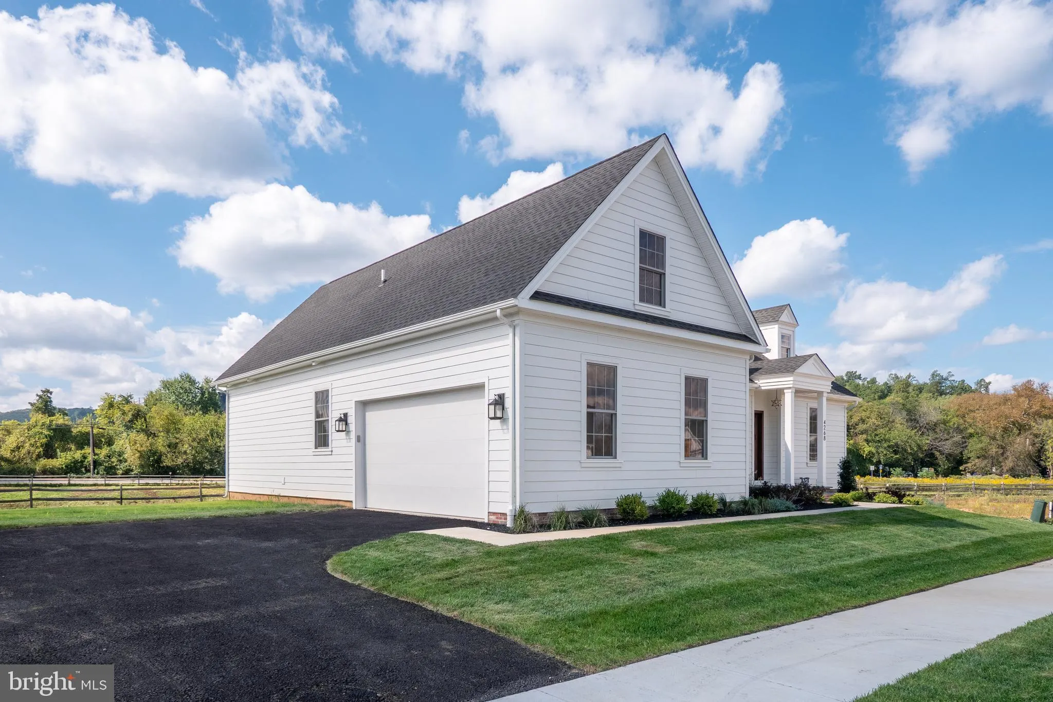 Bethlehem, Pennsylvania 18015, United States, 3 Bedrooms Bedrooms, ,3 BathroomsBathrooms,Residential,Active,235677