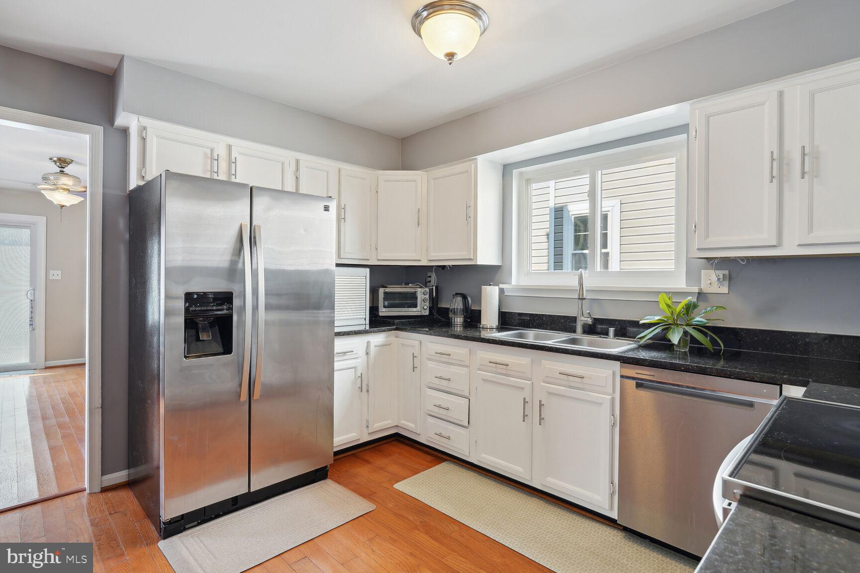 CLARENDON - Residential