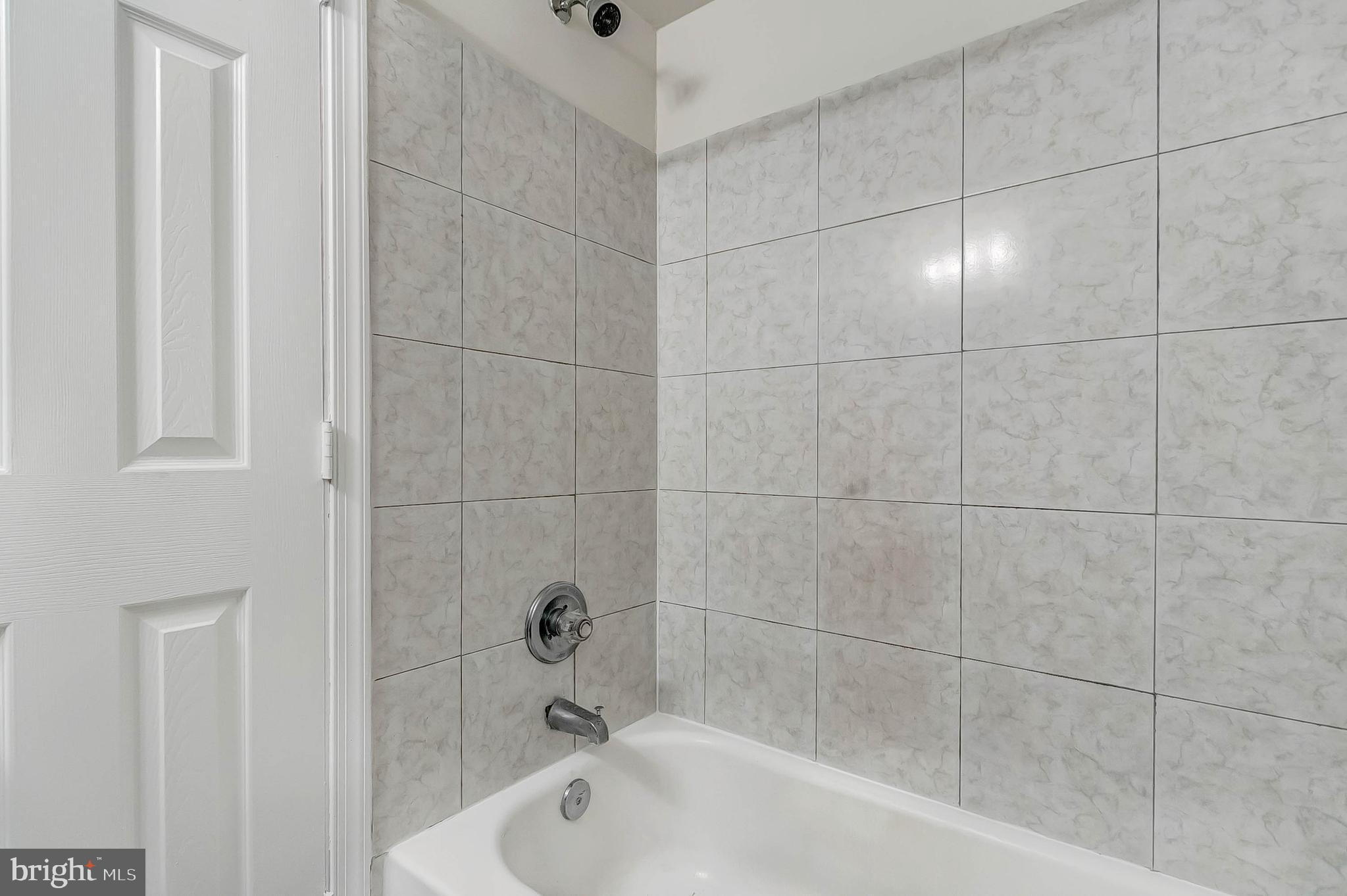 TANTALLON HILLS - Residential