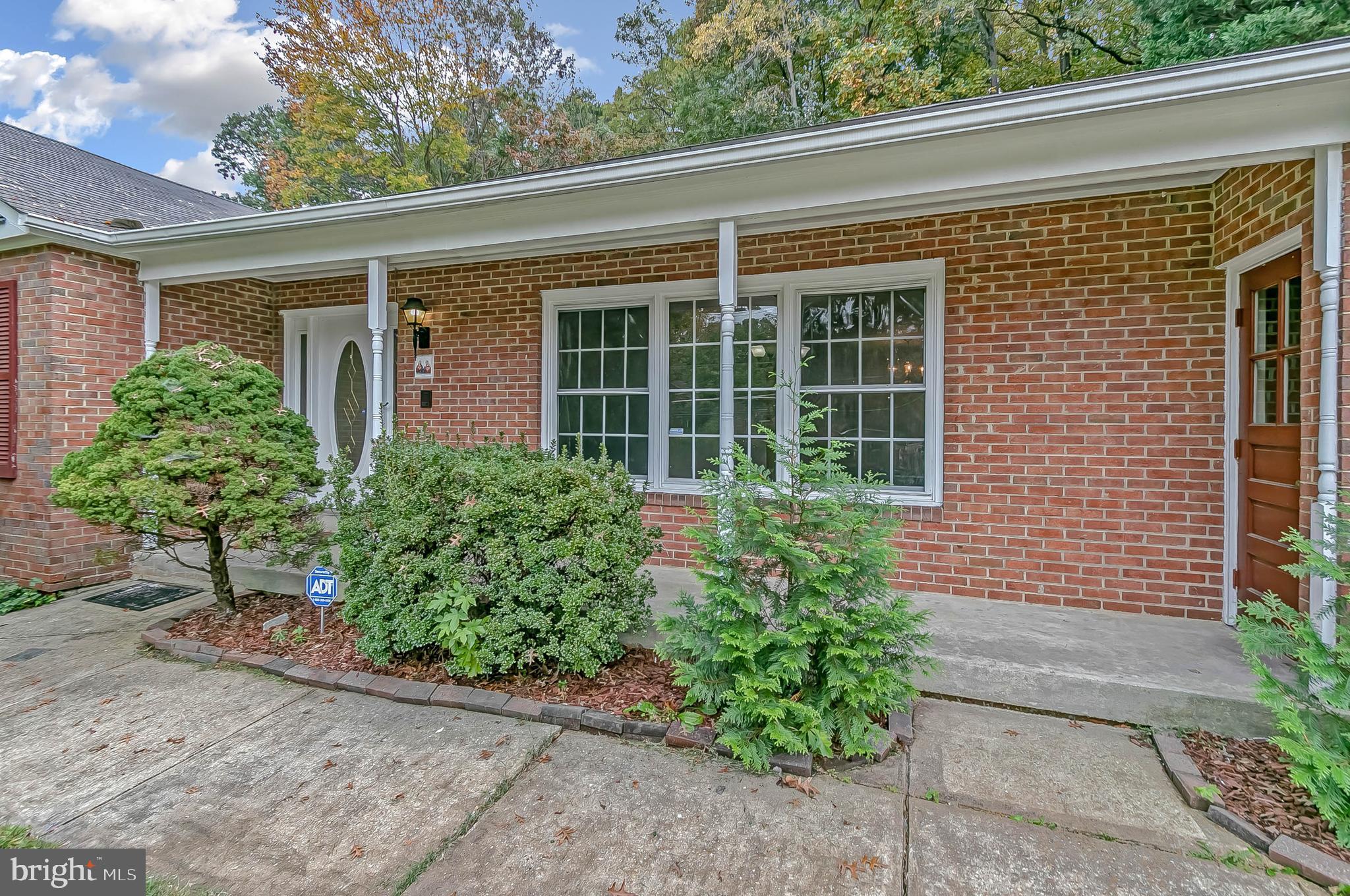 TANTALLON HILLS - Residential