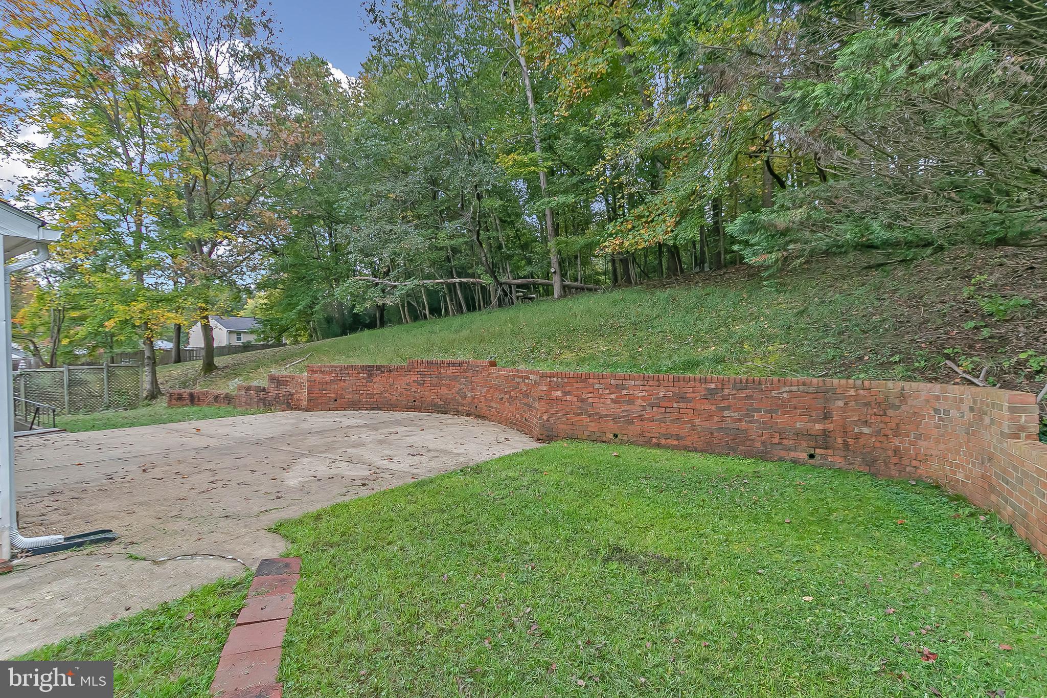 TANTALLON HILLS - Residential