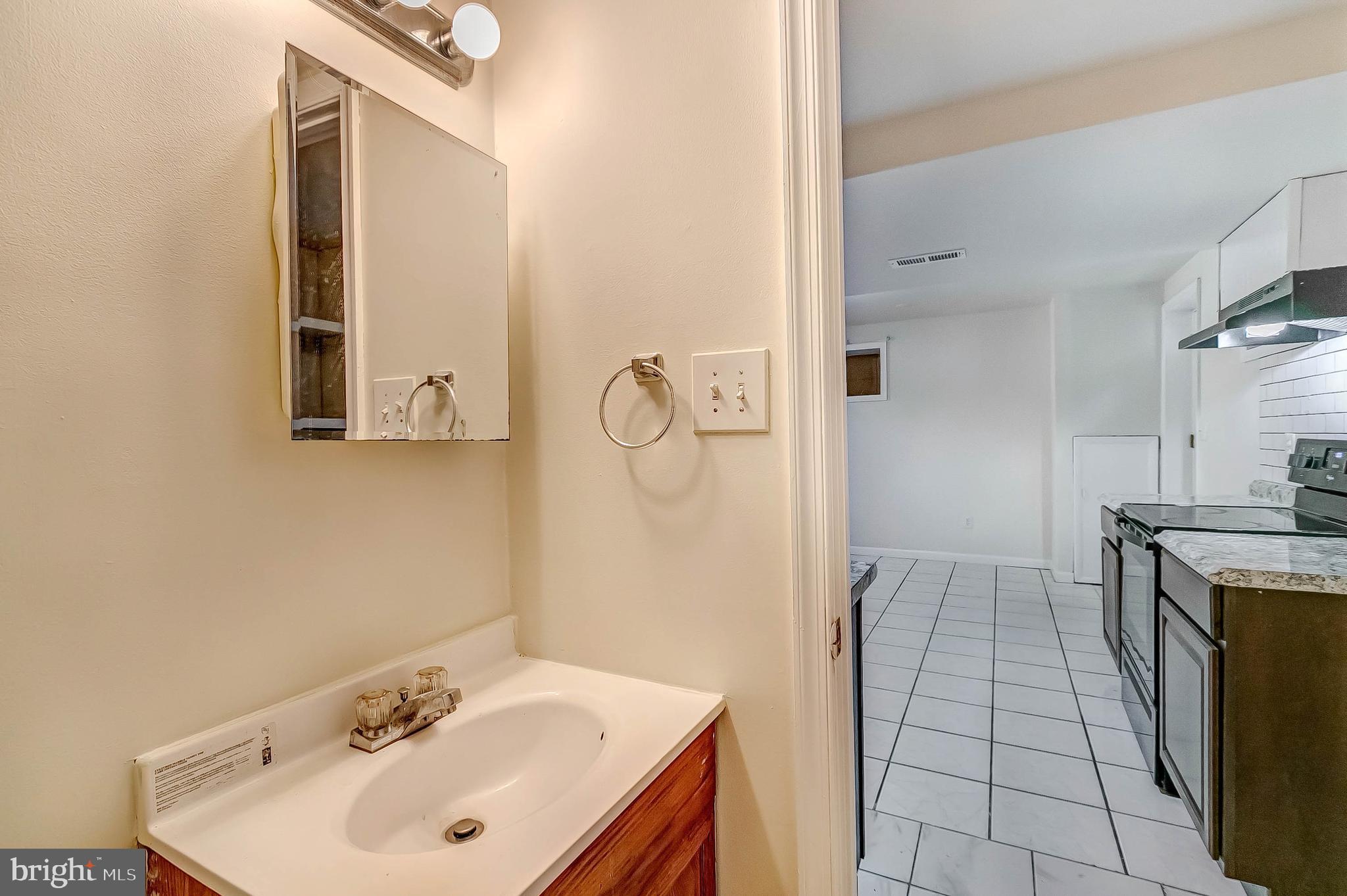 TANTALLON HILLS - Residential