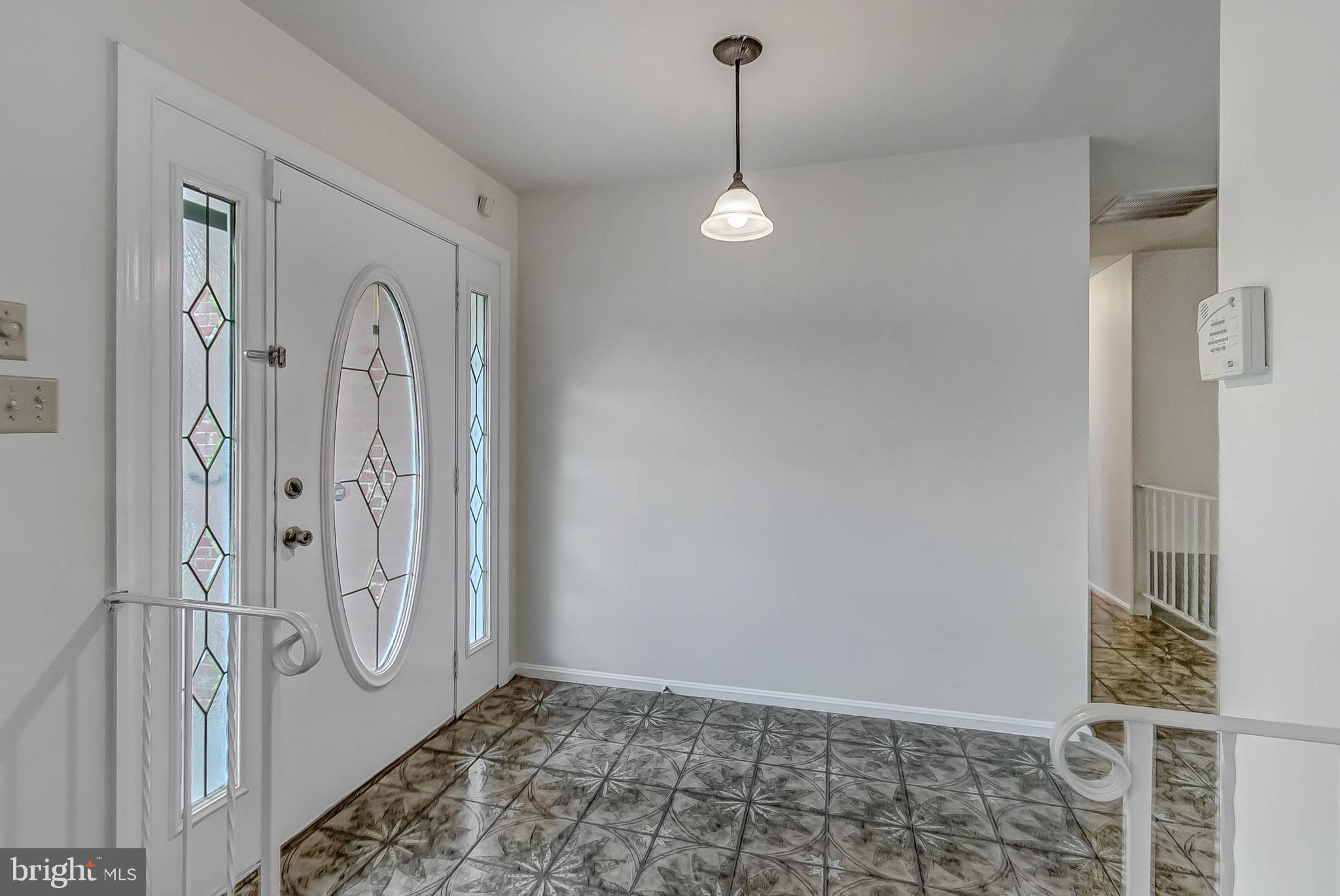 TANTALLON HILLS - Residential