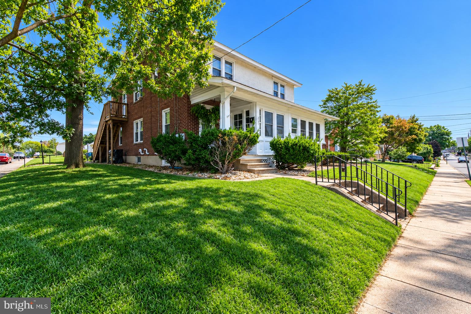 281 N MAIN STREET