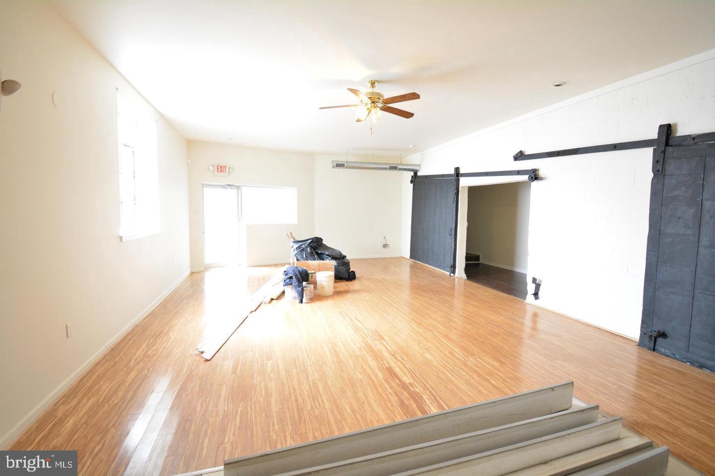 511 CONARROE STREET REAR