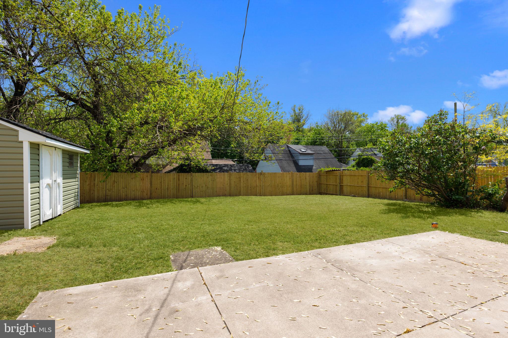 VIOLET WOOD - Residential