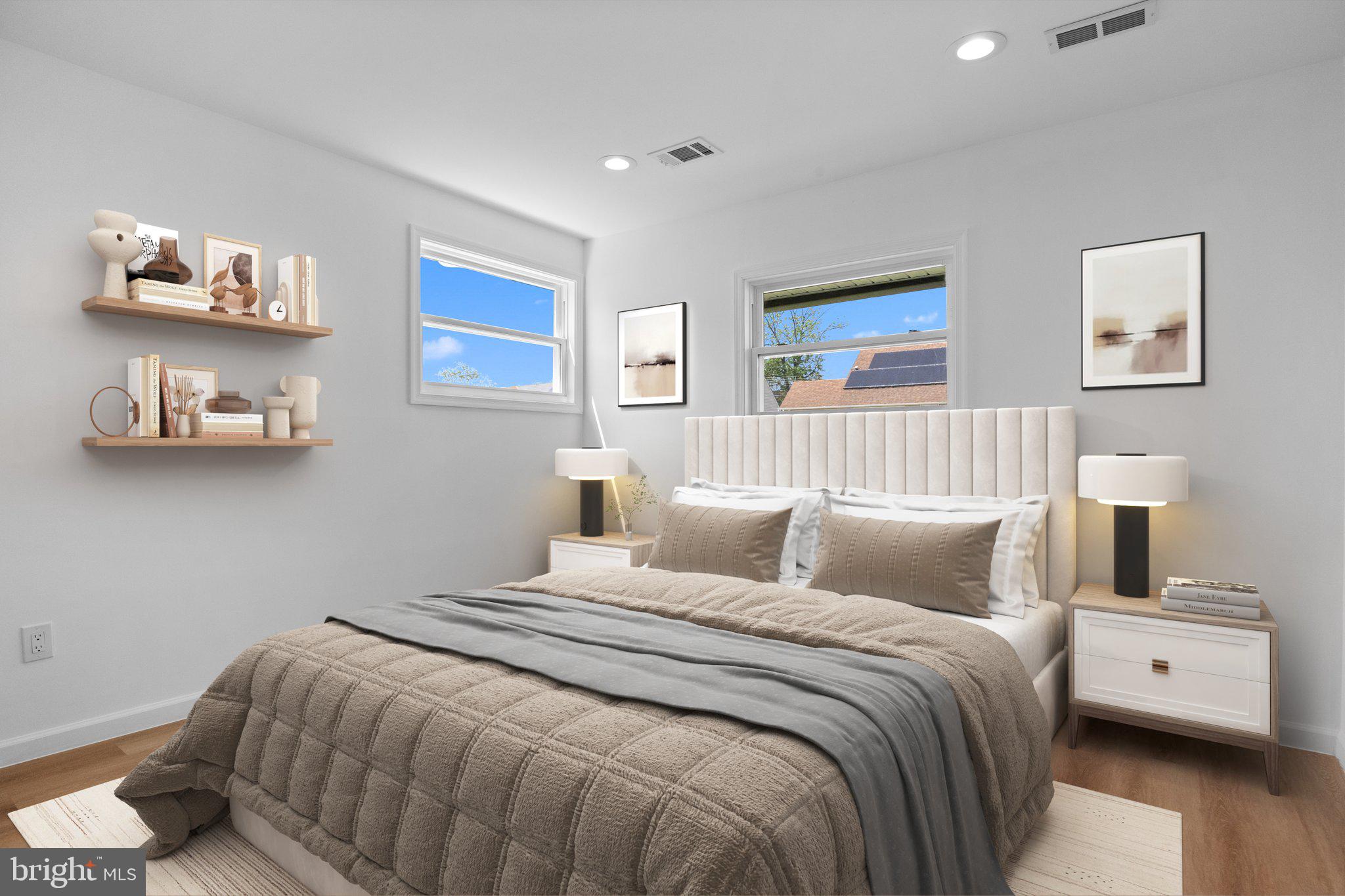 VIOLET WOOD - Residential