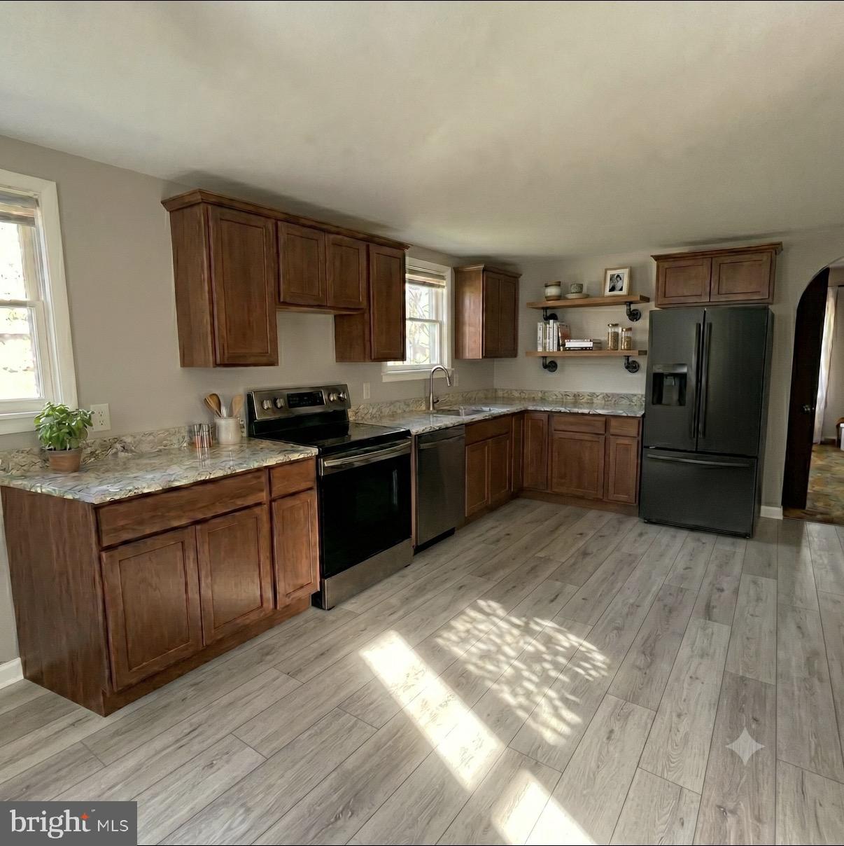 21 PERKIOMEN AVENUE