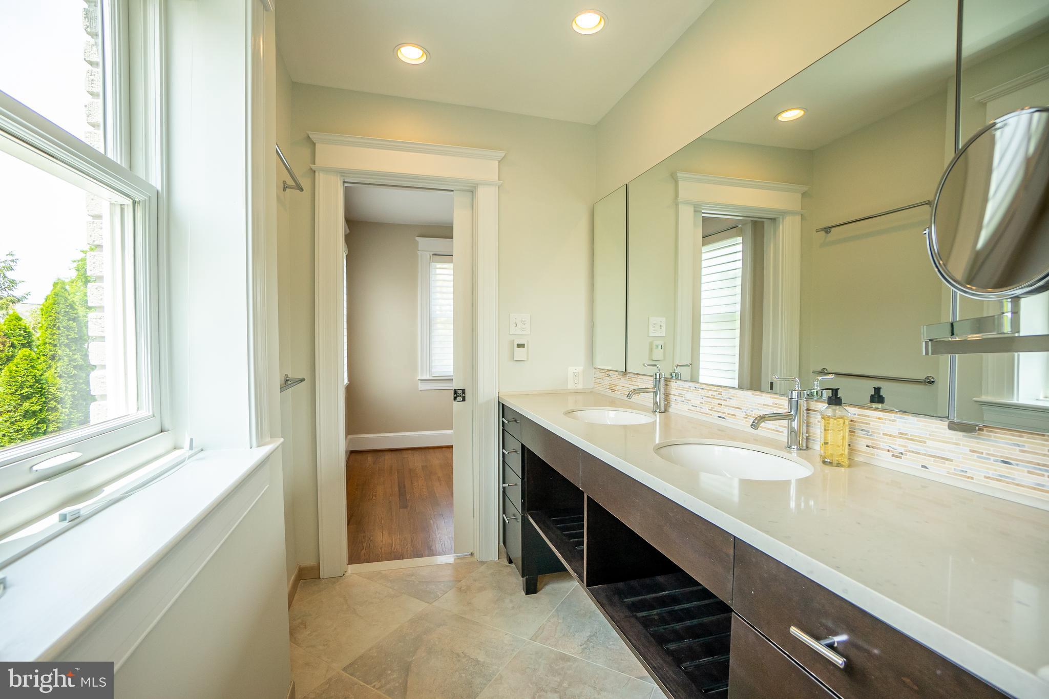 CHEVY CHASE - Residential Lease