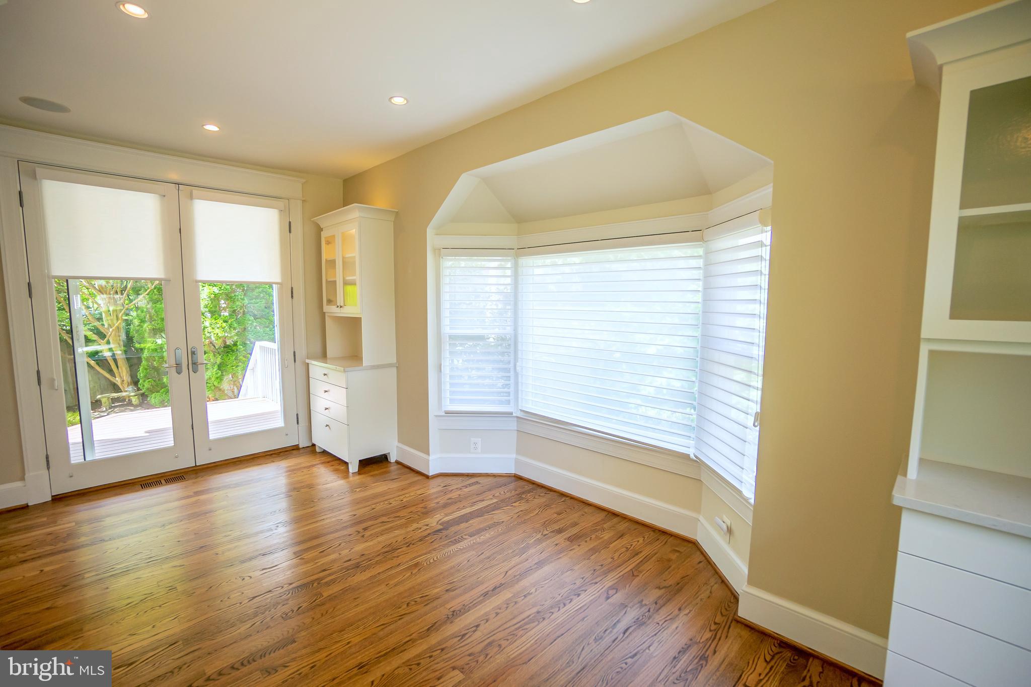 CHEVY CHASE - Residential Lease