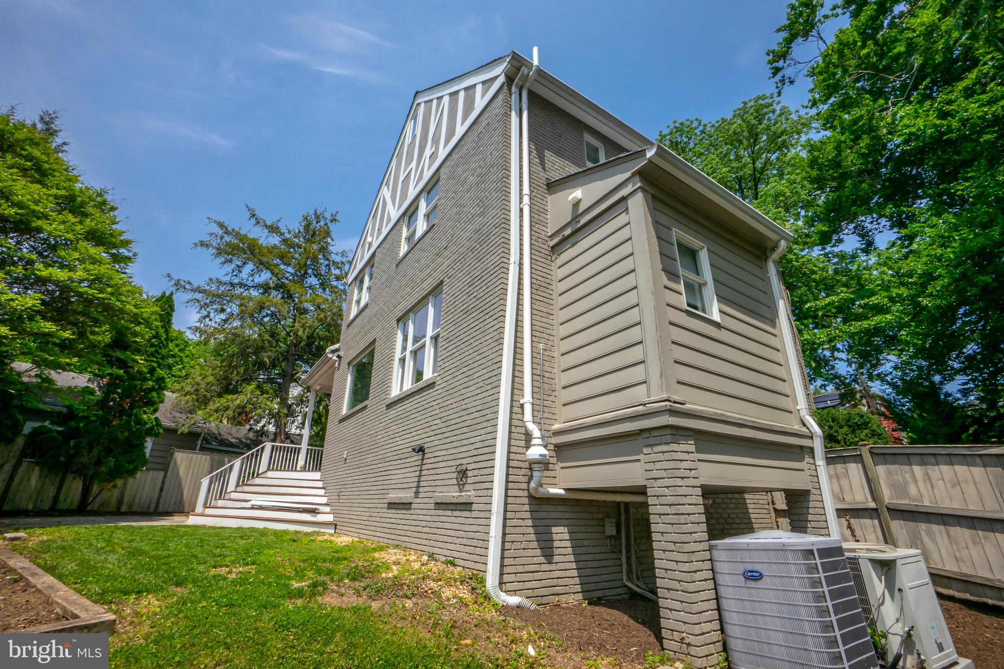 CHEVY CHASE - Residential Lease