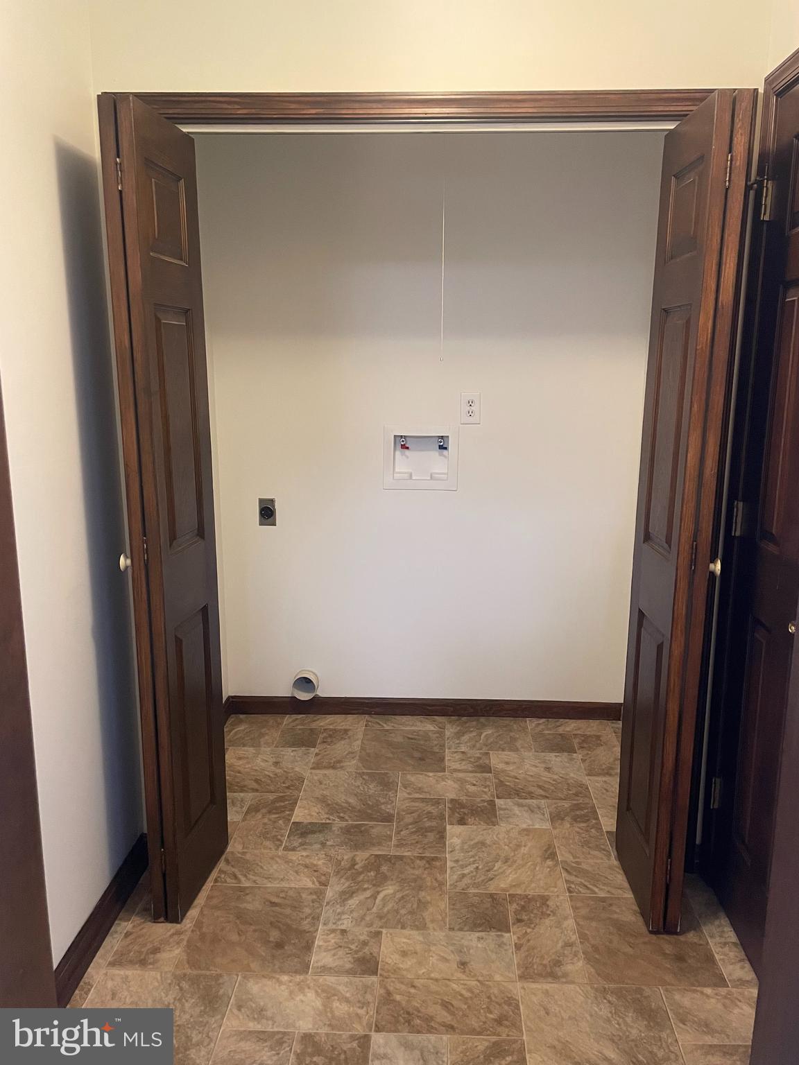 FOXCROFT MEADOWS - Residential