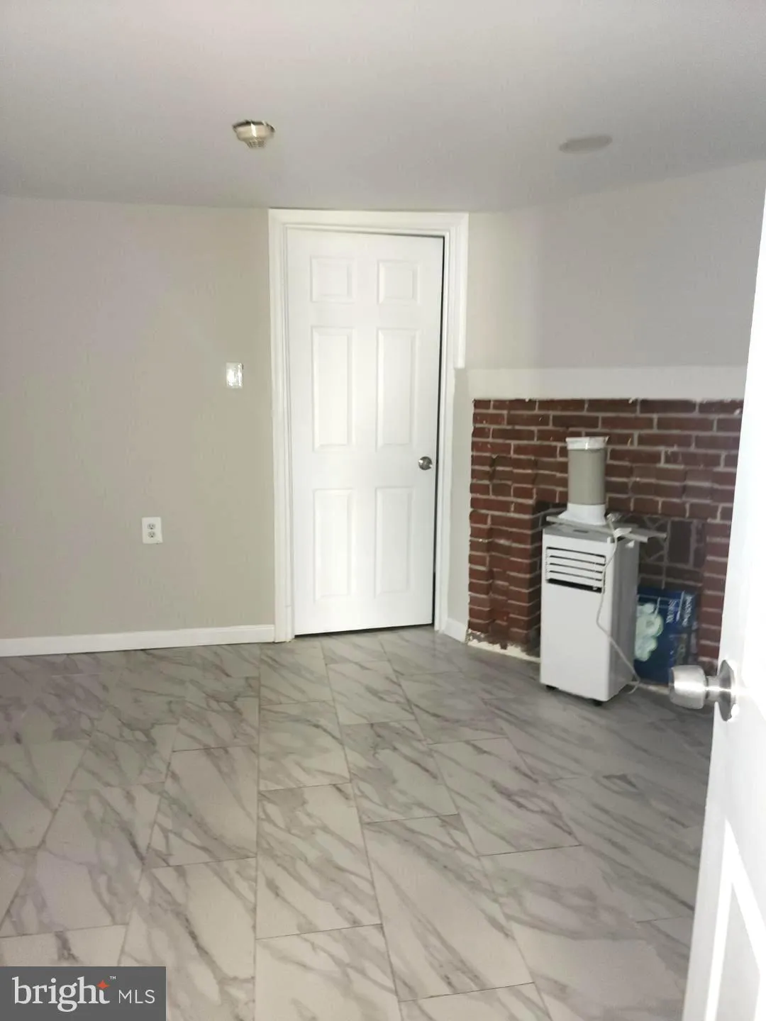 Philadelphia, Pennsylvania 19139, United States, 1 Bedroom Bedrooms, ,1 BathroomBathrooms,Residential,Contingent,118980