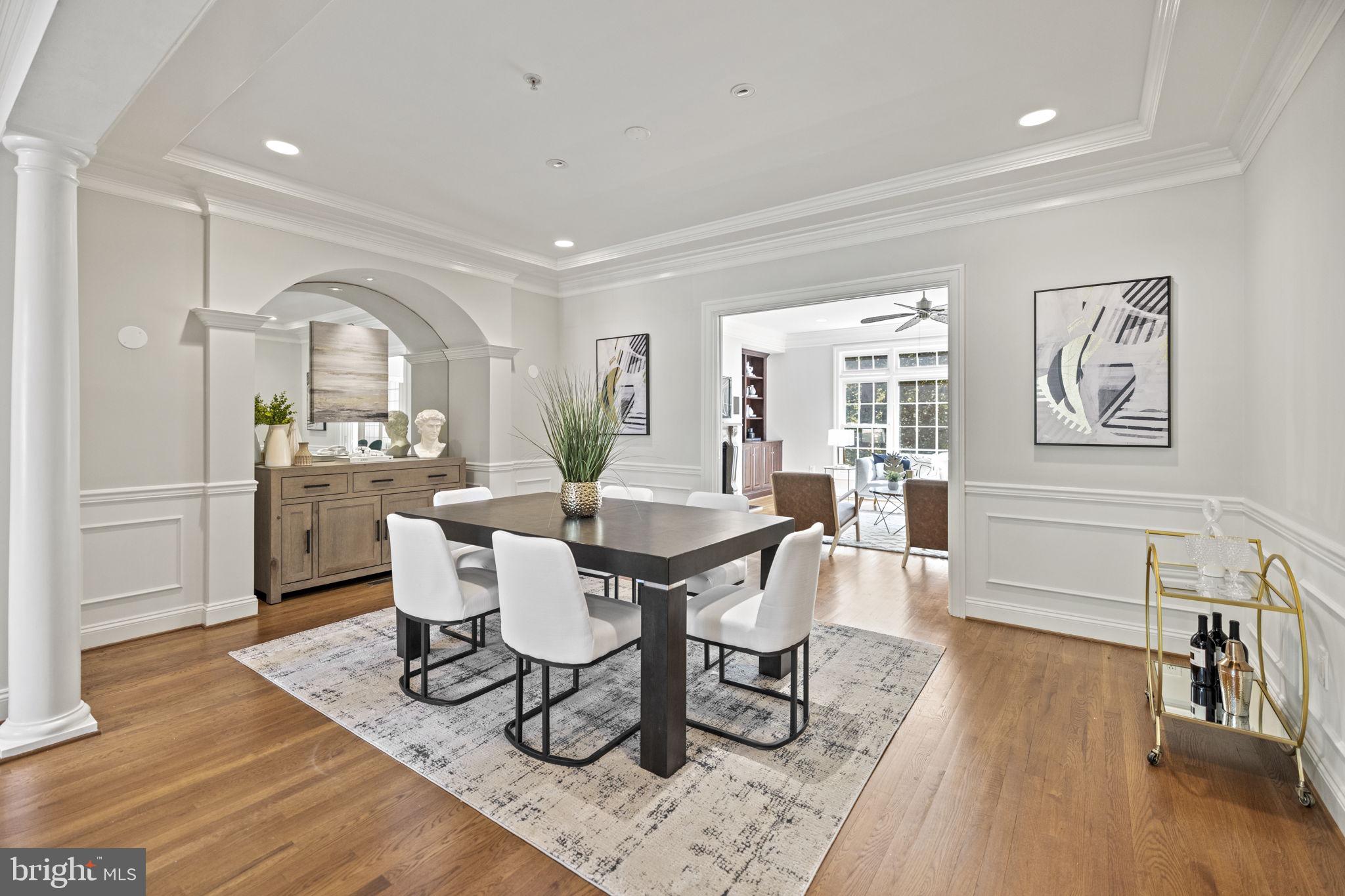 RIVER FALLS - Residential