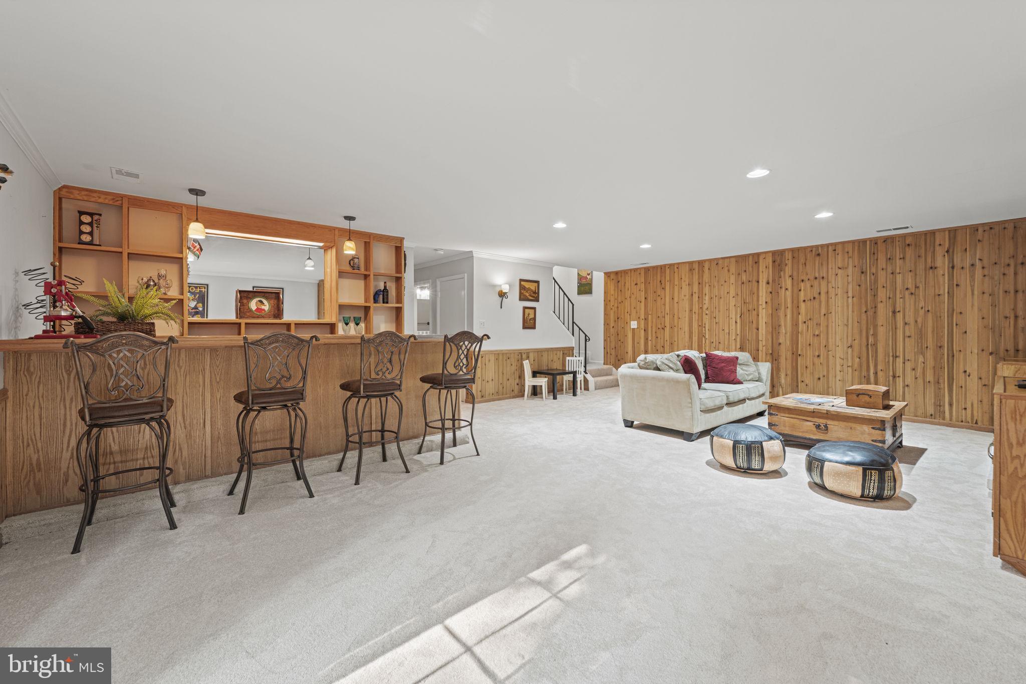 LEXINGTON ESTATES - Residential