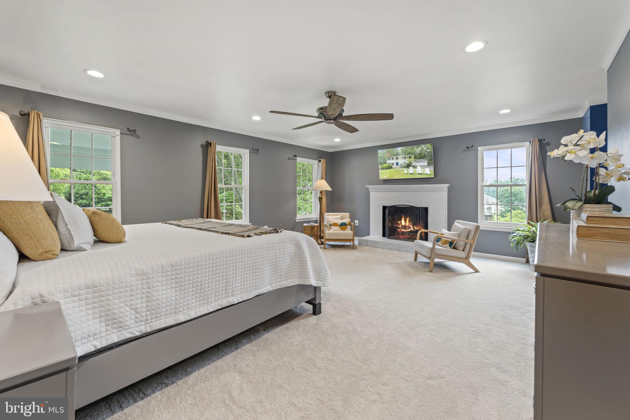 LEXINGTON ESTATES - Residential