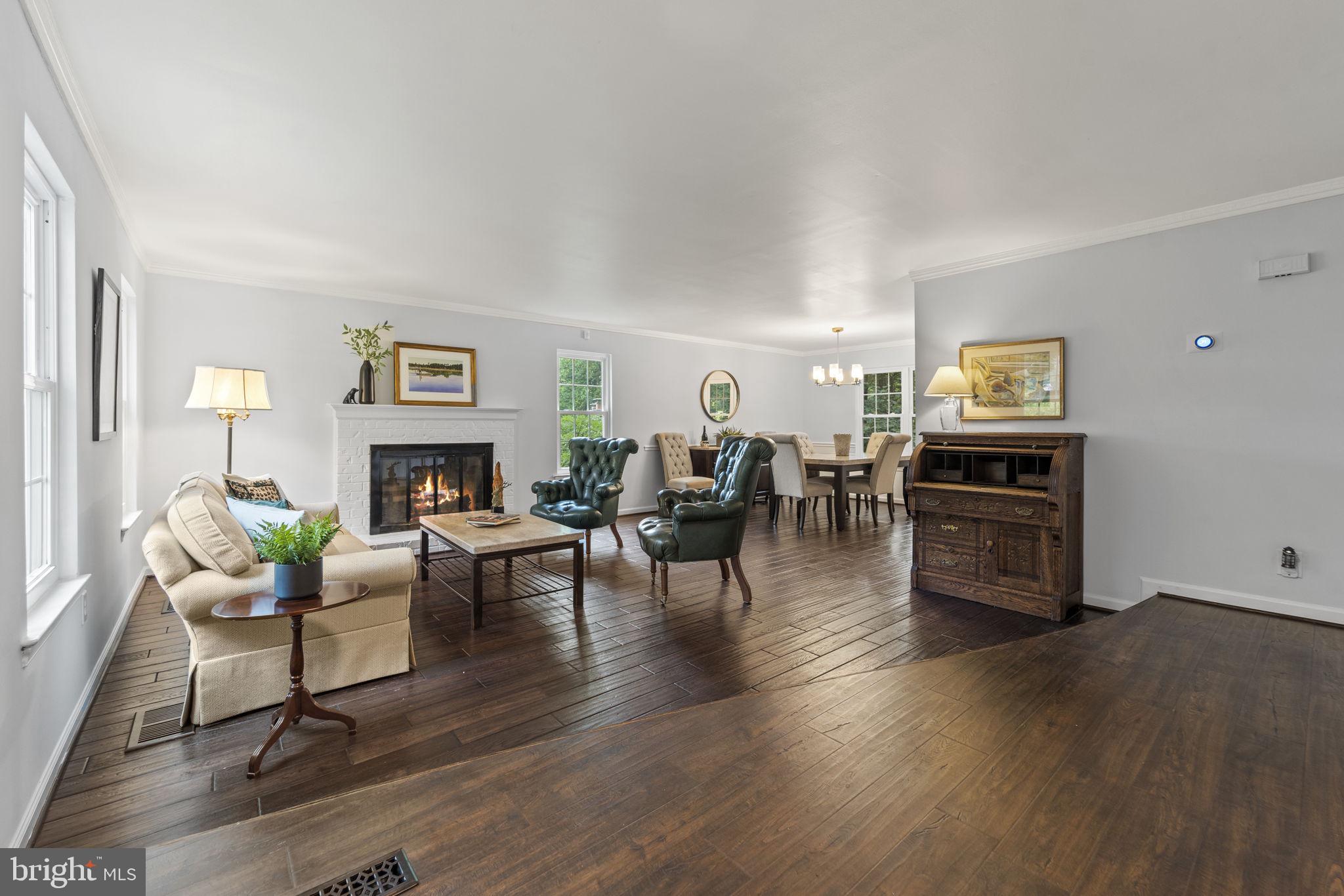 LEXINGTON ESTATES - Residential