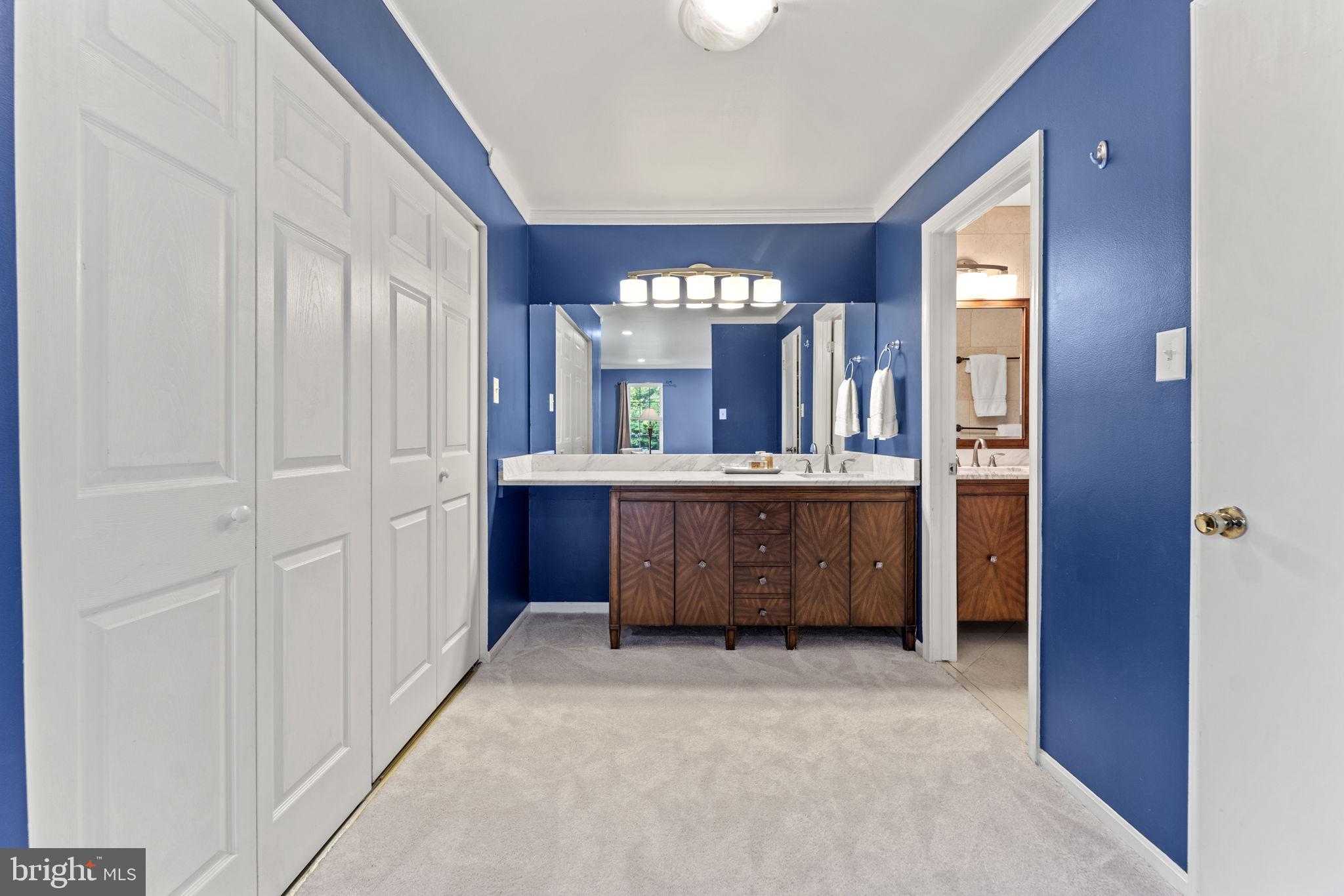 LEXINGTON ESTATES - Residential